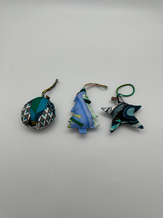 Charms en soie, maison Hermès, 2020