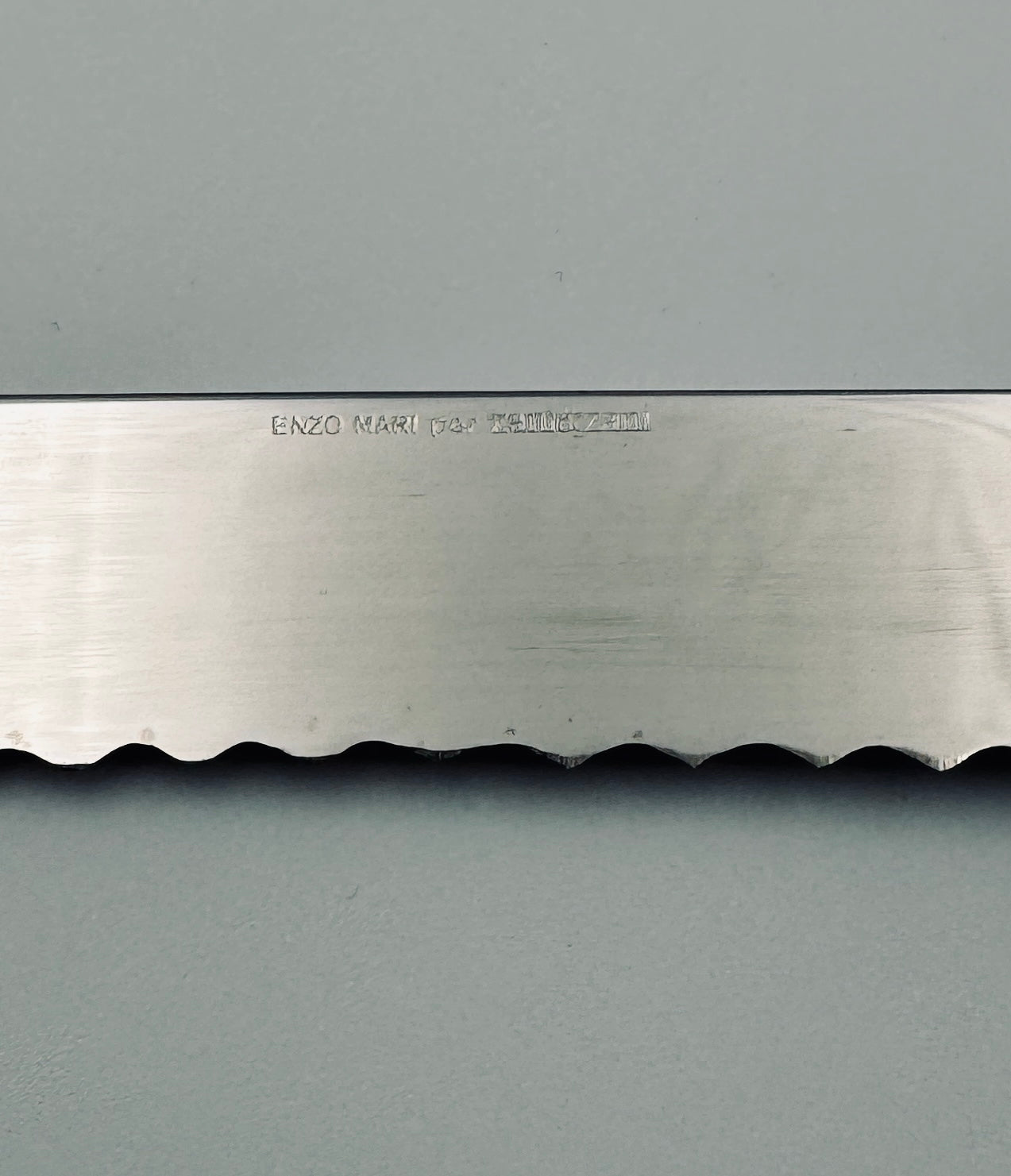 Couteau à pain, Smith&Smith, Enzo Mari, Zani&Zani, 1986