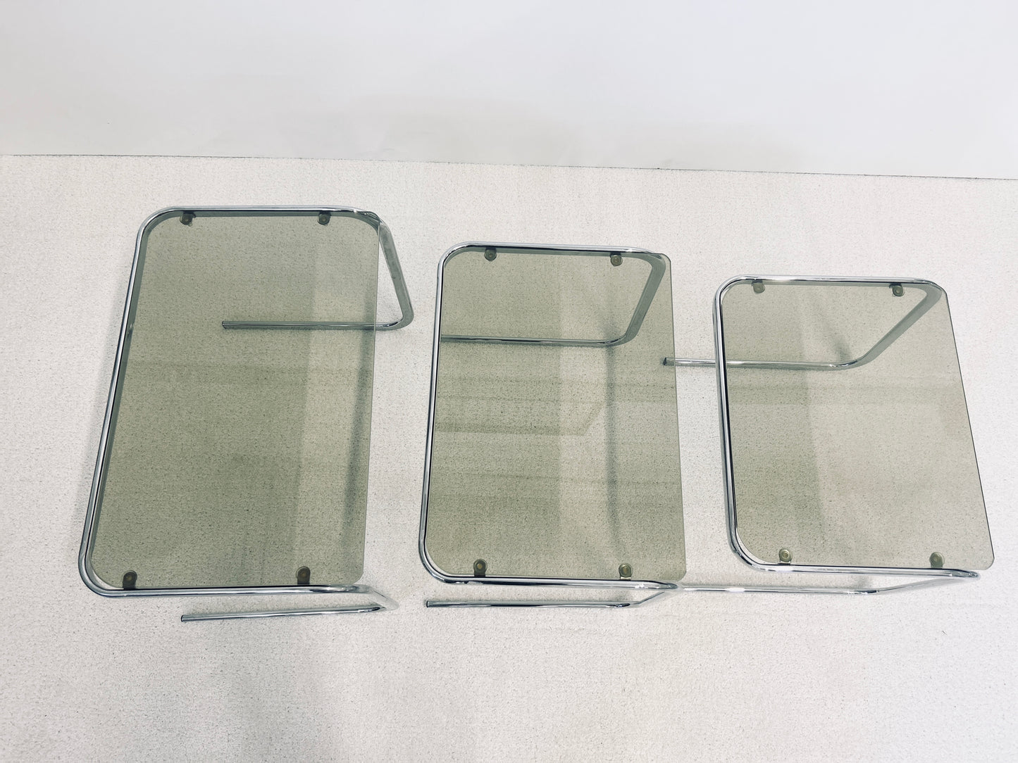 Tables Gigognes Milo Baughman en Chrome et Verre Fumé, 70s
