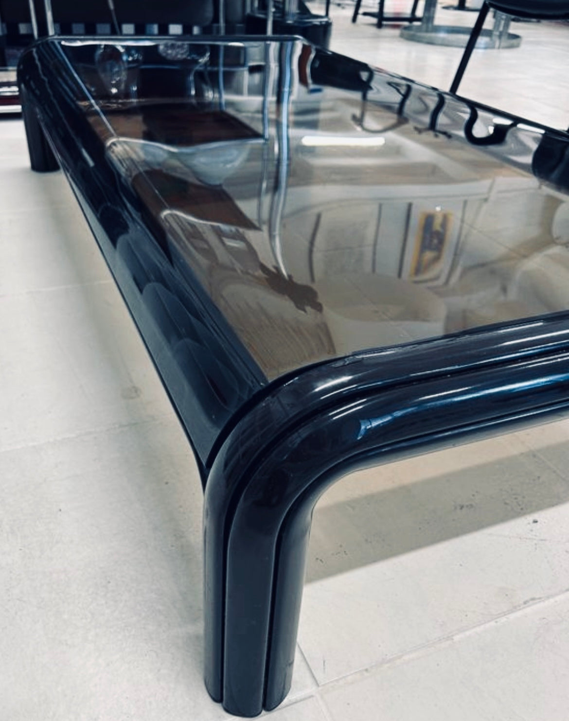 Table basse Orsay, Gae Aulenti, Knoll International