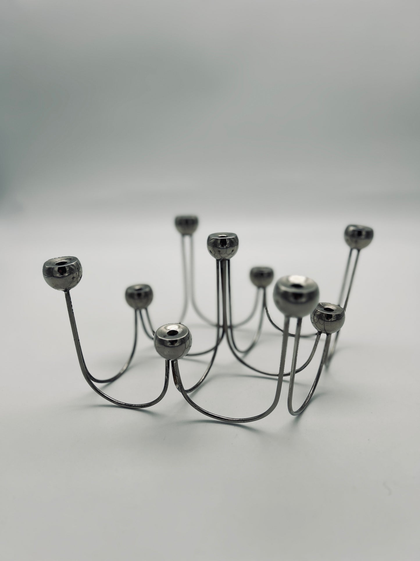 Bougeoir chandelier minimaliste en acier chromé, Sami Wirkkala, Cleto Munari, 70s
