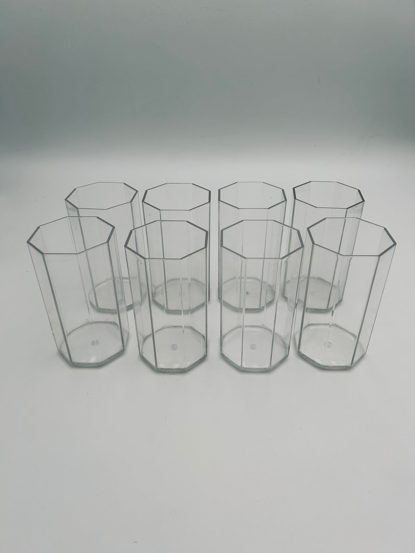 Verres à eau en plexiglass, Guzzini, 70s