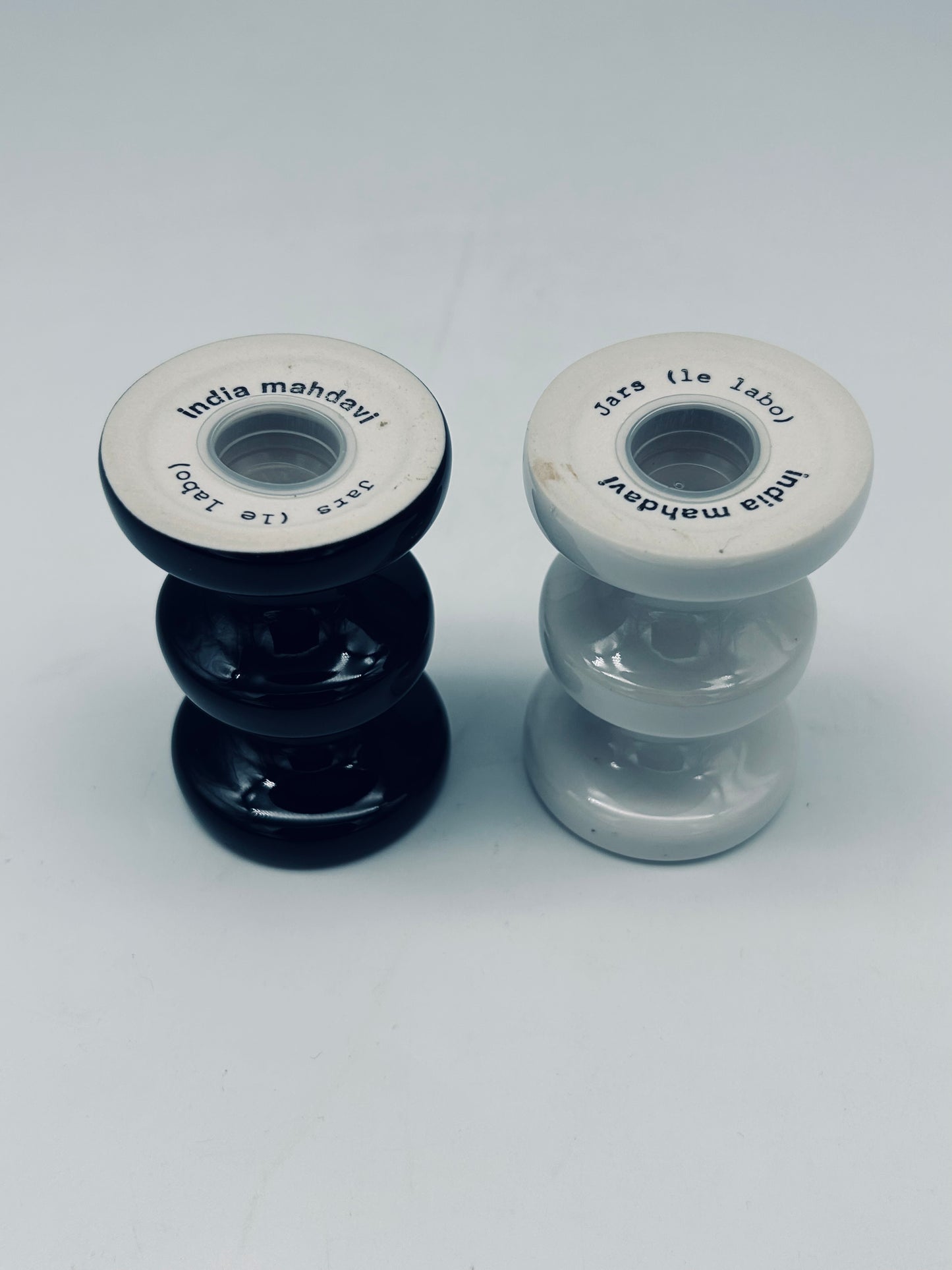 Salière et Poivrière " Bishop", India Mahdavi, 2020