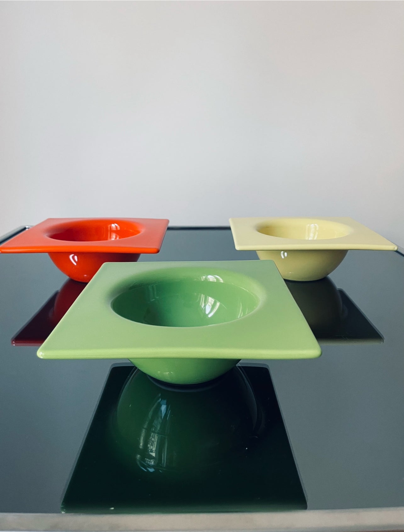 Coupelles en céramique, Design Memorabilia, Ettore Sottsass, 2015