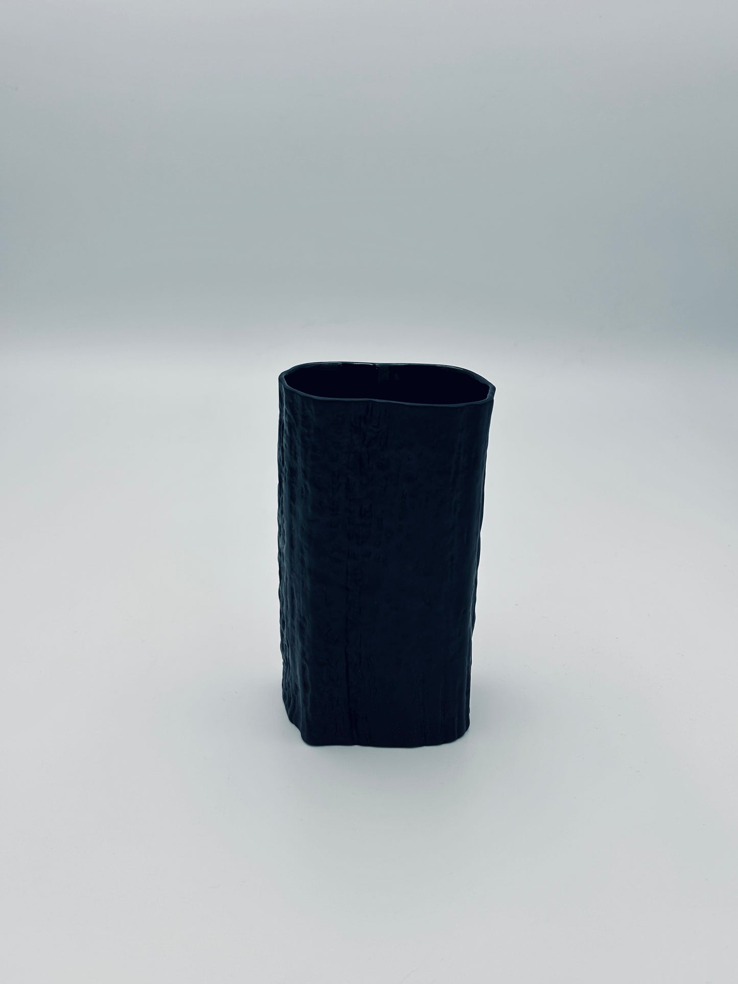 Vase Rosenthal noir, Studio-linie, Martin Freyer, Allemagne, 70s