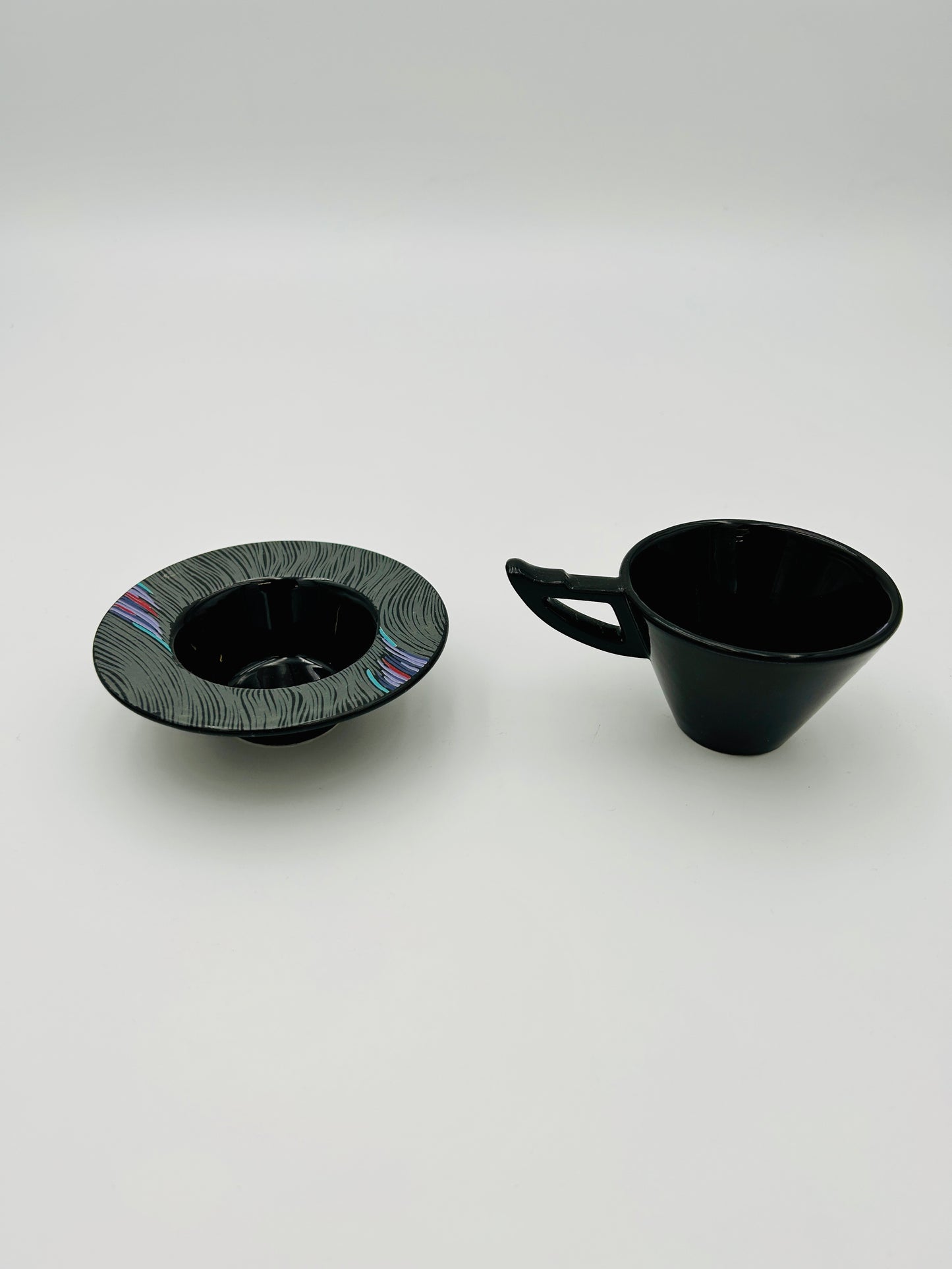Set café Salins Studio, France, 80s