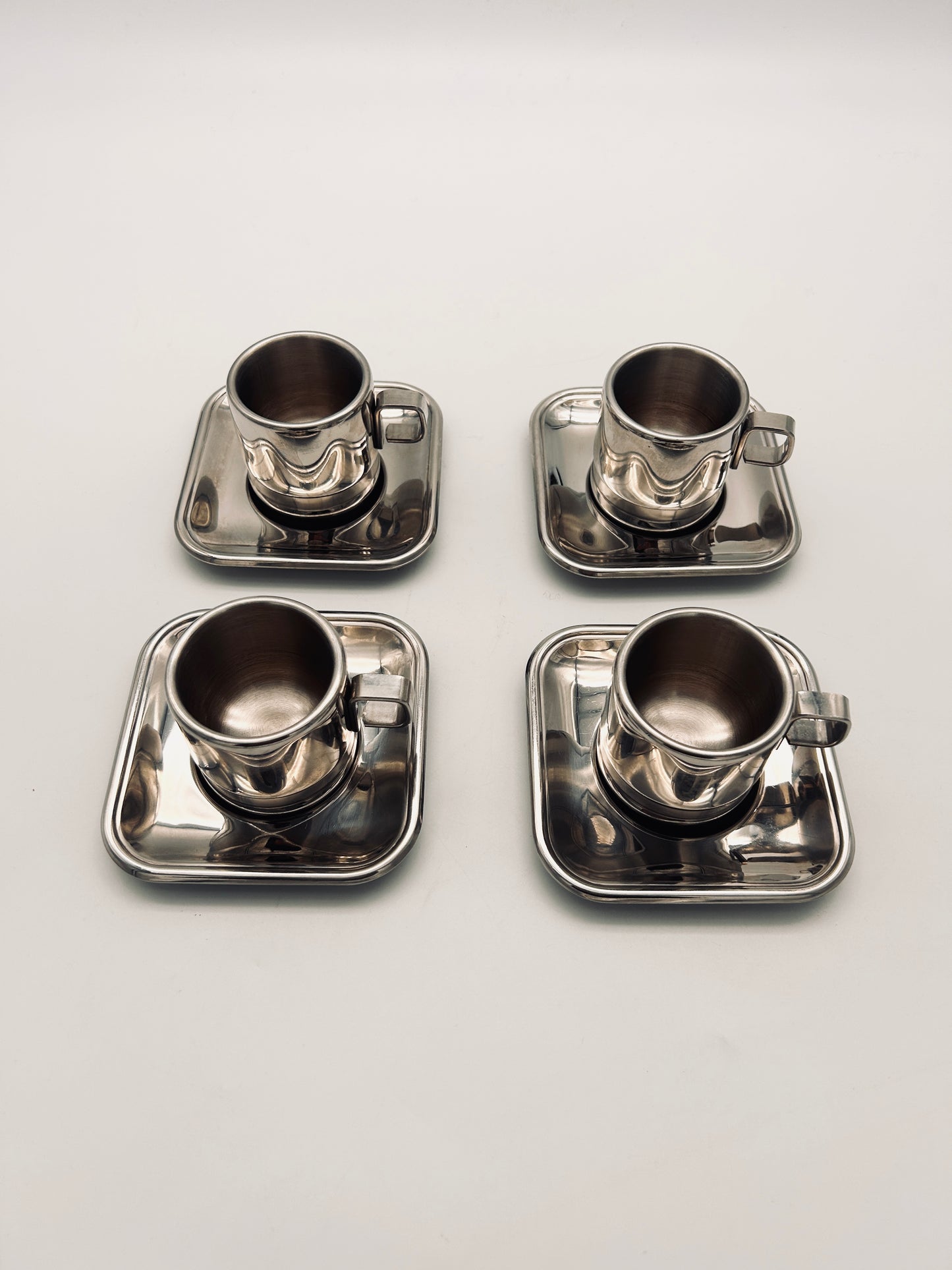 Set de 4 tasses en acier Zini, Italie, 70s