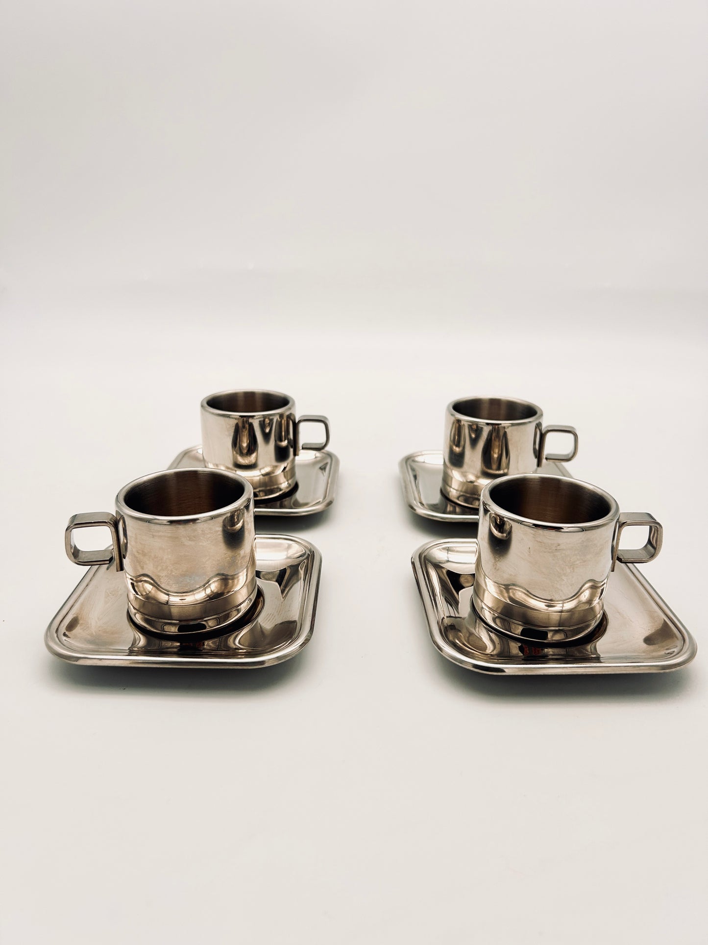 Set de 4 tasses en acier Zini, Italie, 70s