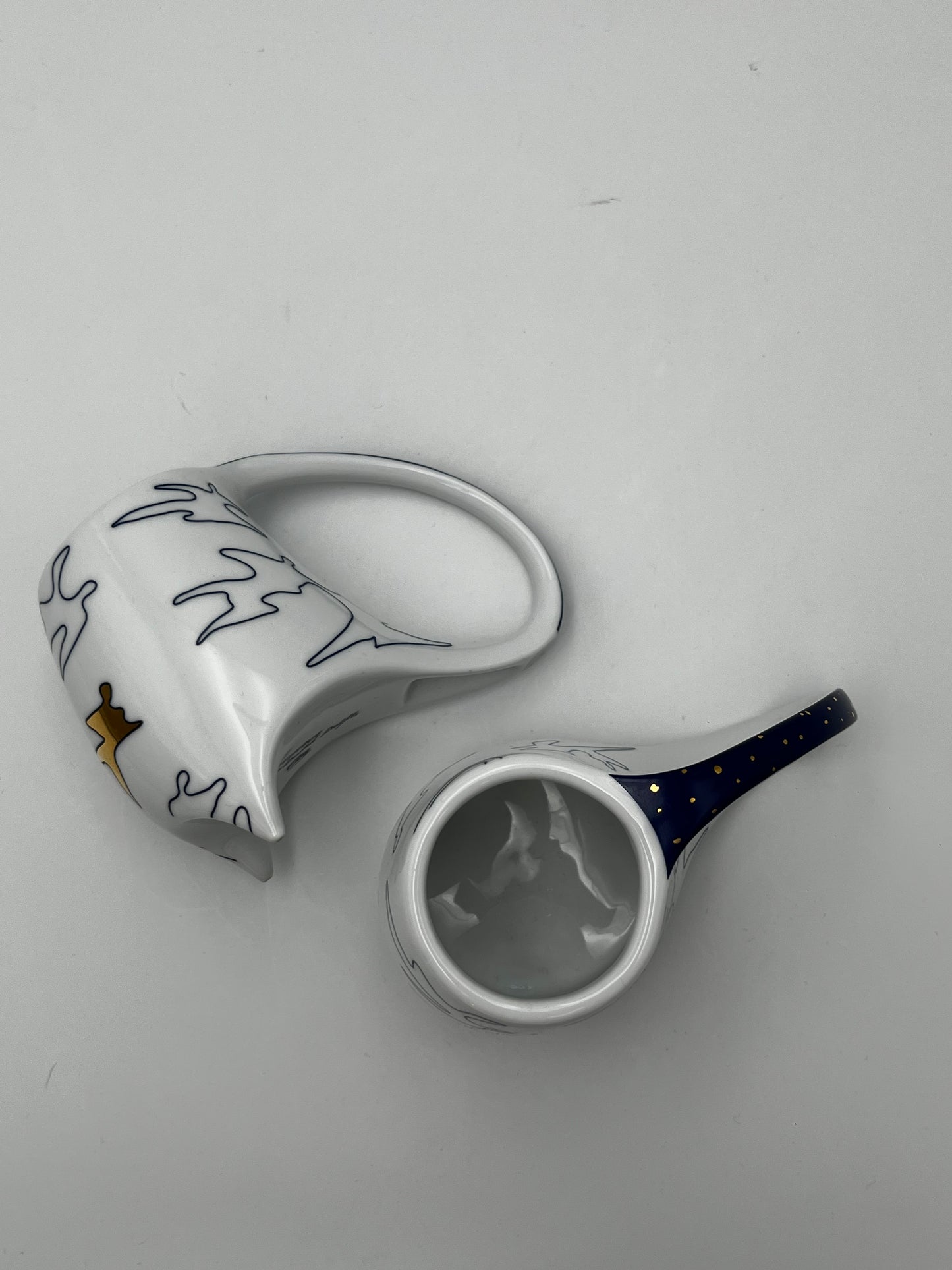 Tasses Artihove, Carry Ammerlaan, Dutch Delfts, 90s