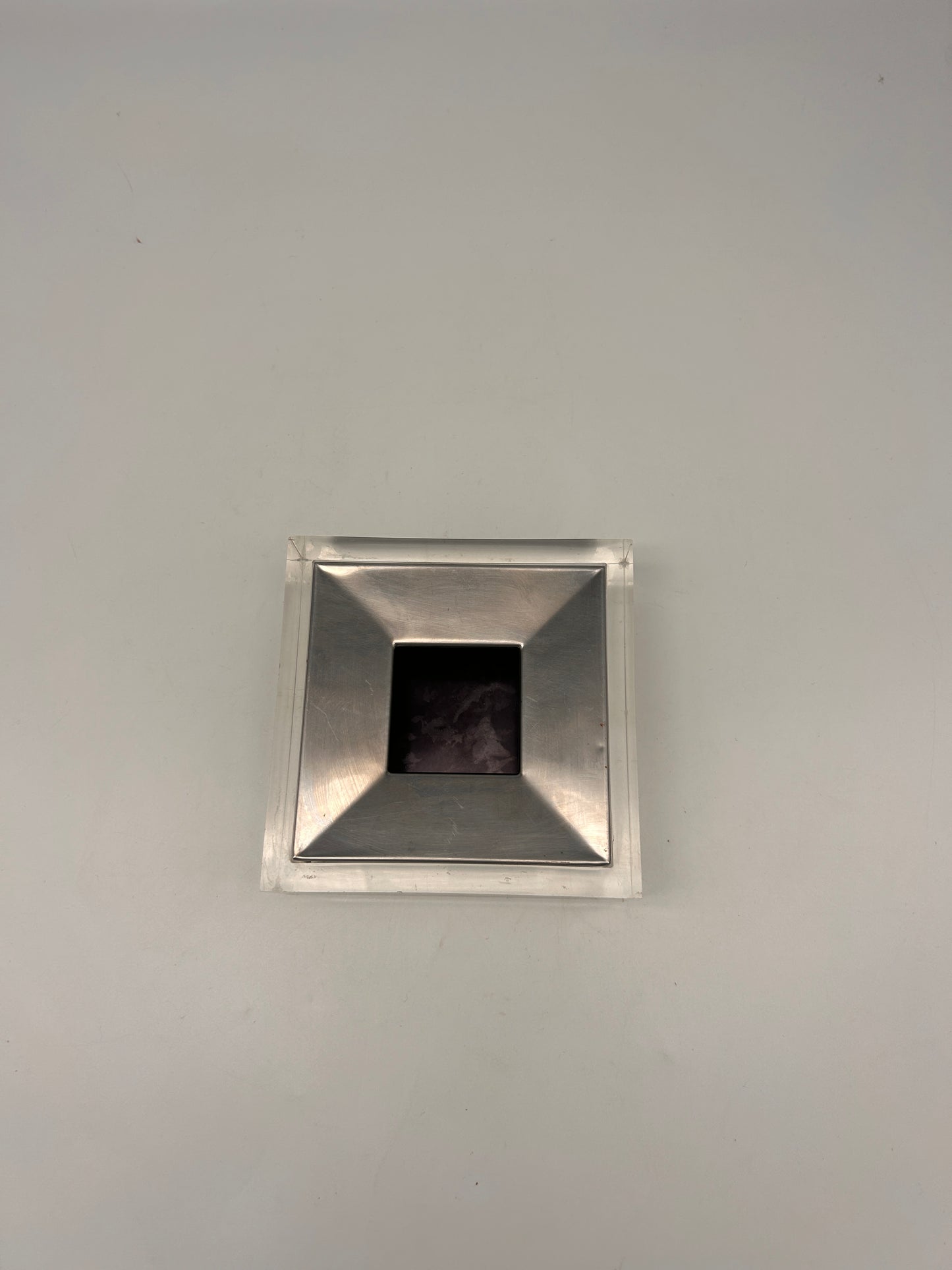 Cendrier en inox et plexiglass, Fabio Manlio Ciocca, GUZZINI, 70s