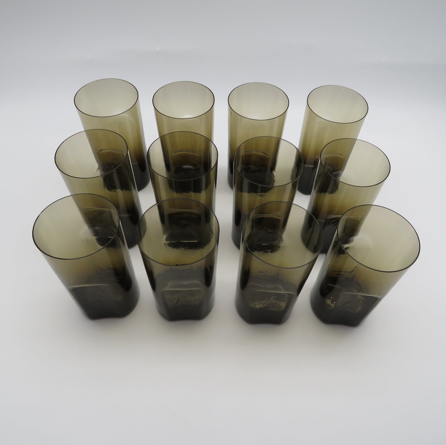 Ensemble de verres à eau, verre de murano fumé, 70s