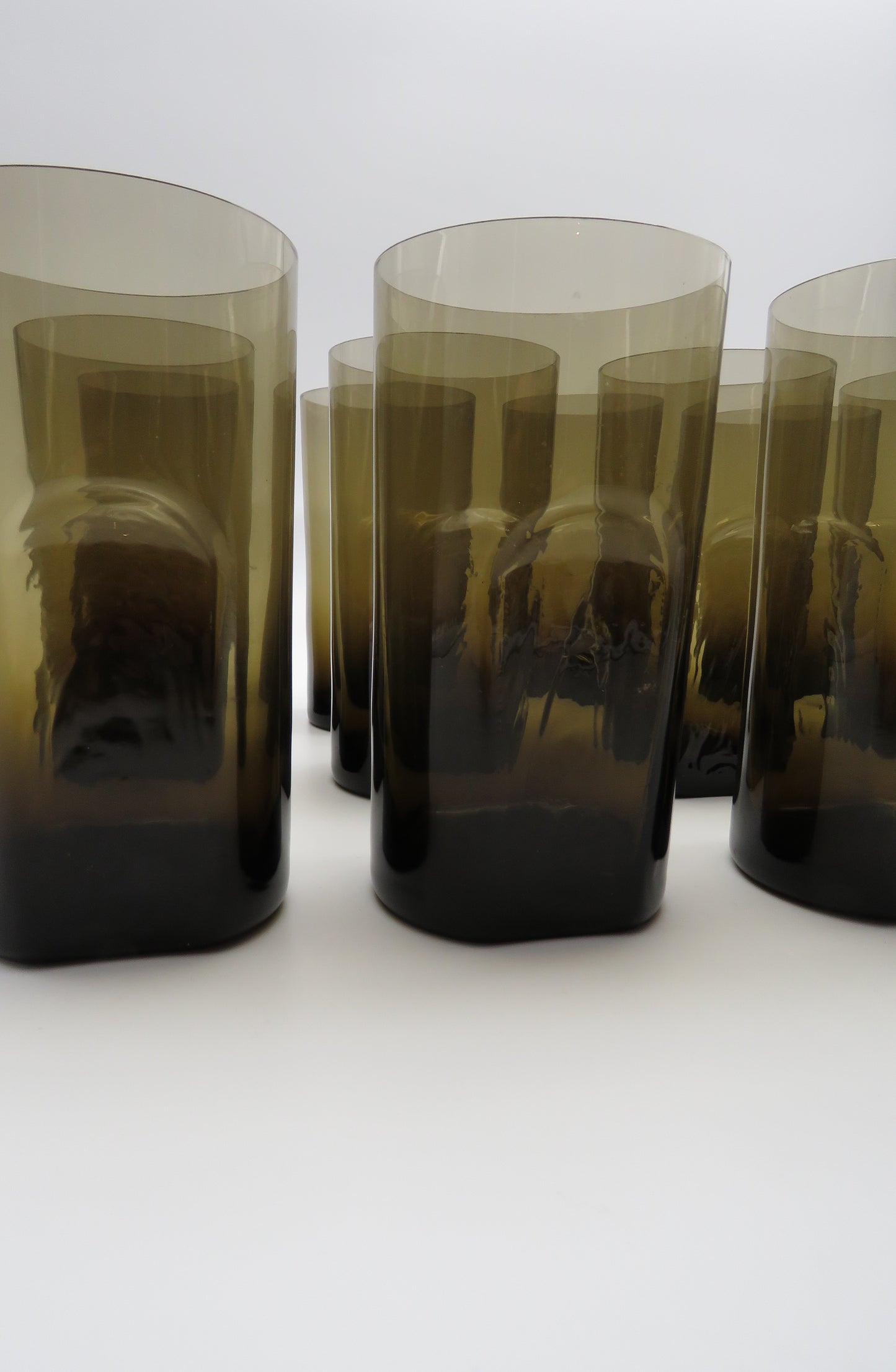 Ensemble de verres à eau, verre de murano fumé, 70s