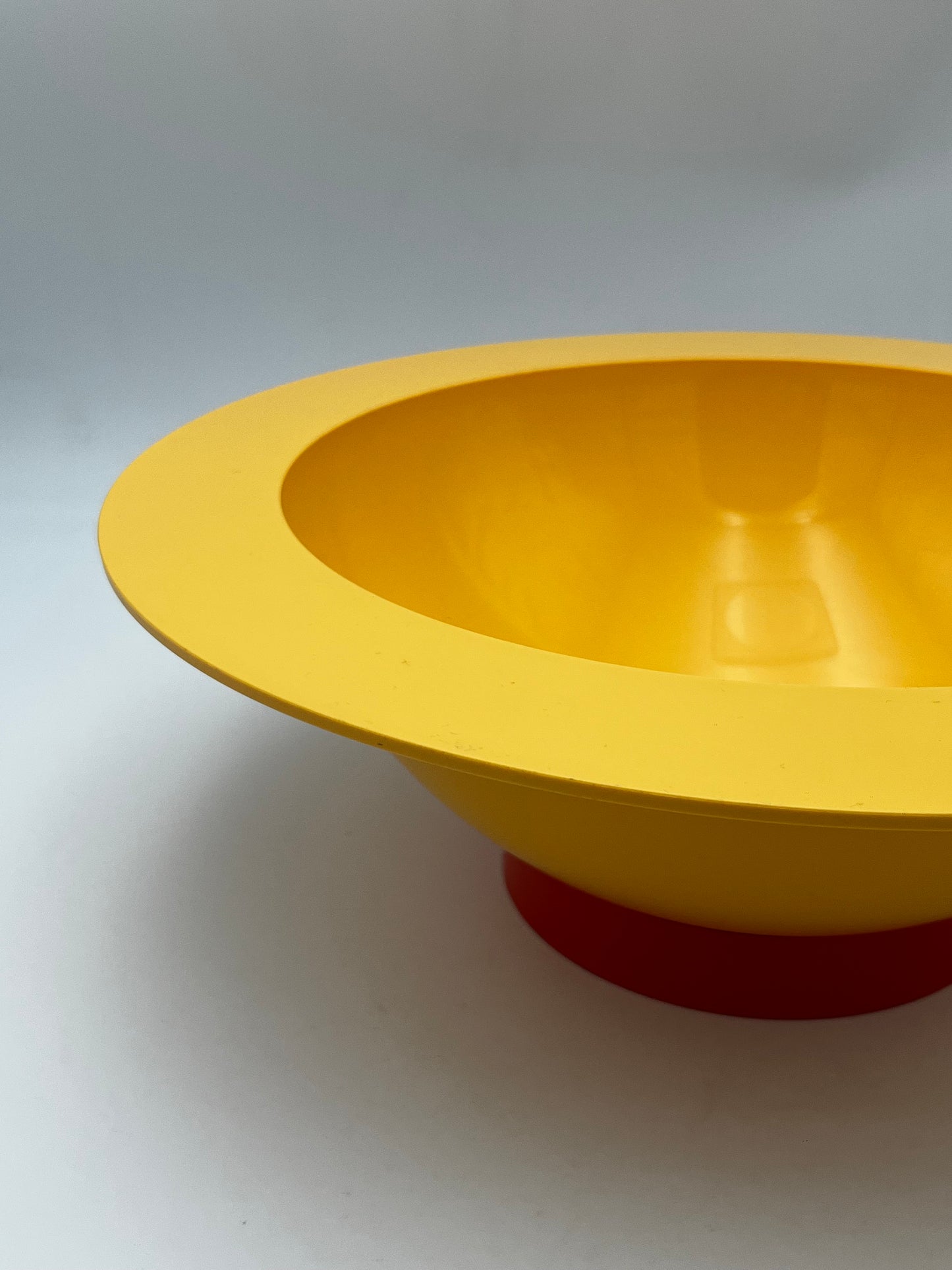 Saladier 'Euclid' Alessi, Michael Graves, 1990s