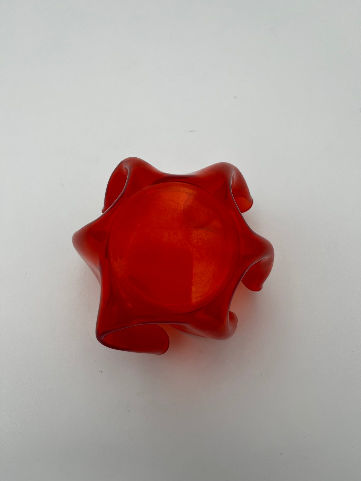 Vase mouchoir plexiglass Guzzini, Luigi Massoni, Italie, 70s