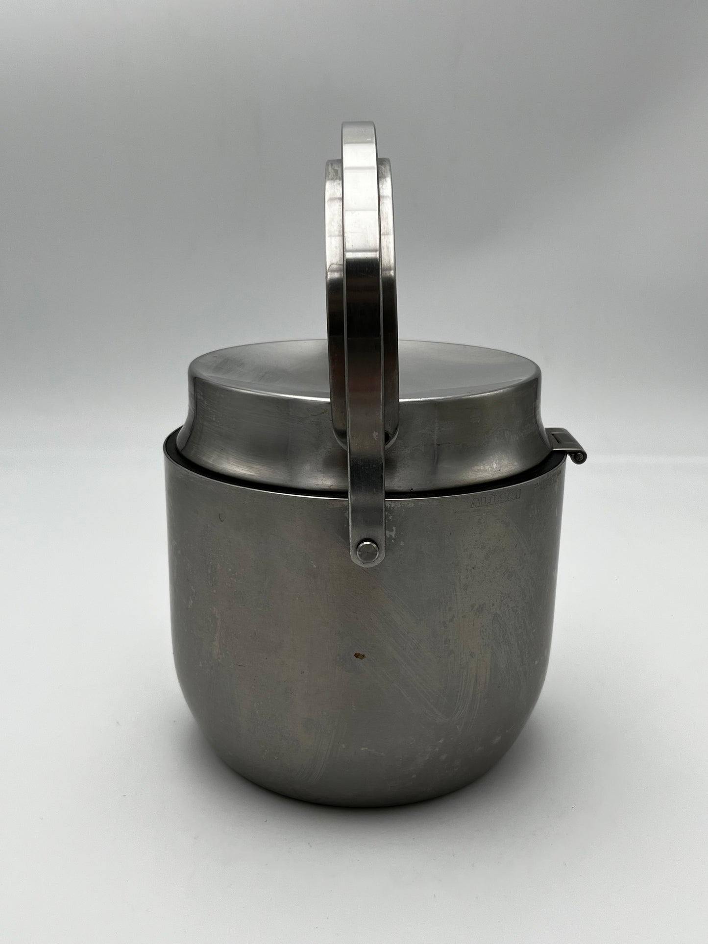Seau à glaçons thermique MM, Alessi, Carlo Mazzeri, Anselmo Vitale, Italie, 1970s