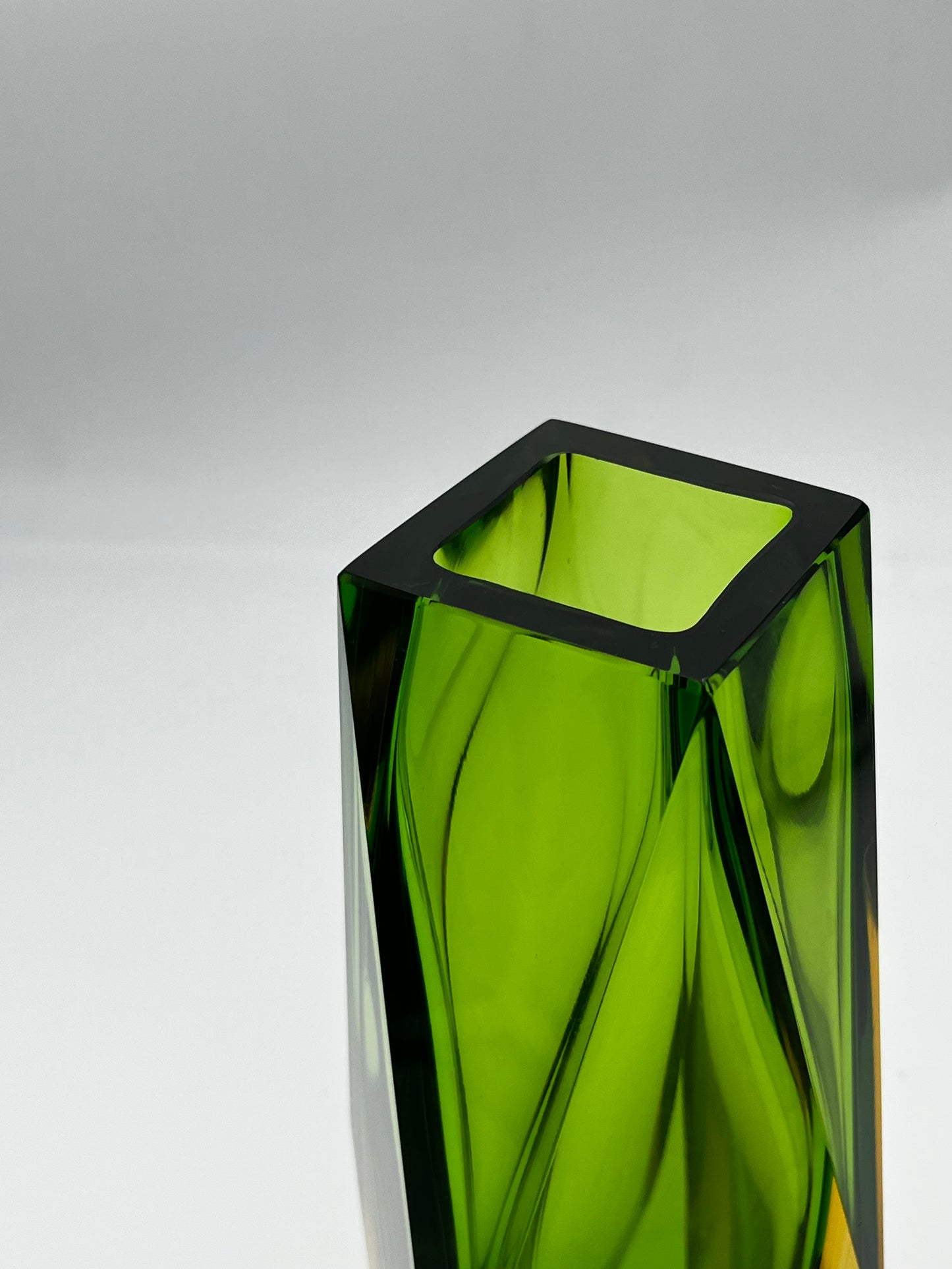 Vase vert sommerso, verre de Murano, Flavio Poli, Italie, 60s