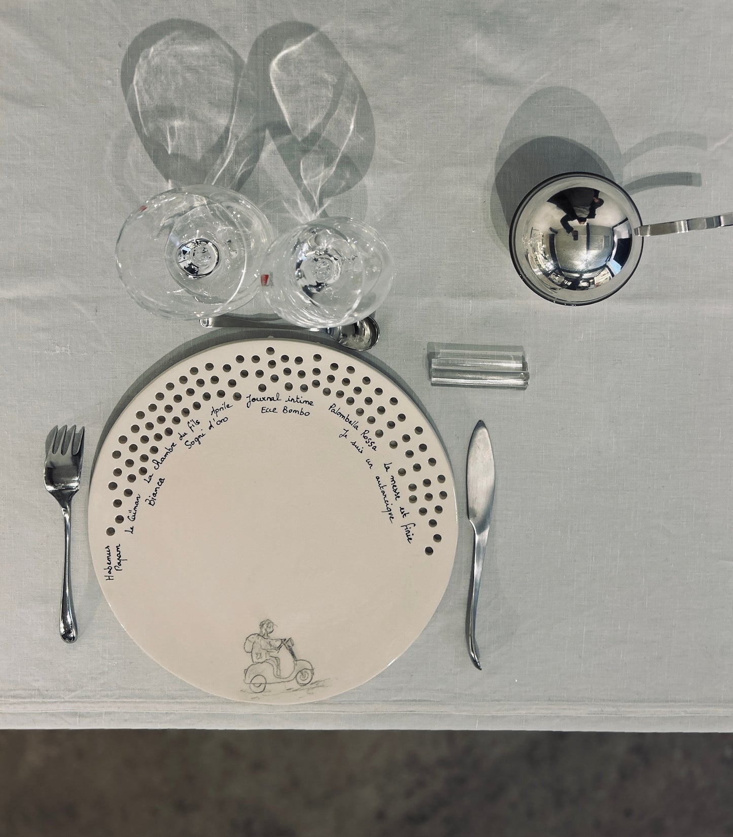 Assiette en céramique "scooter", diner "Nanni Moretti", Festival de Cannes, Sinicropi, 2012