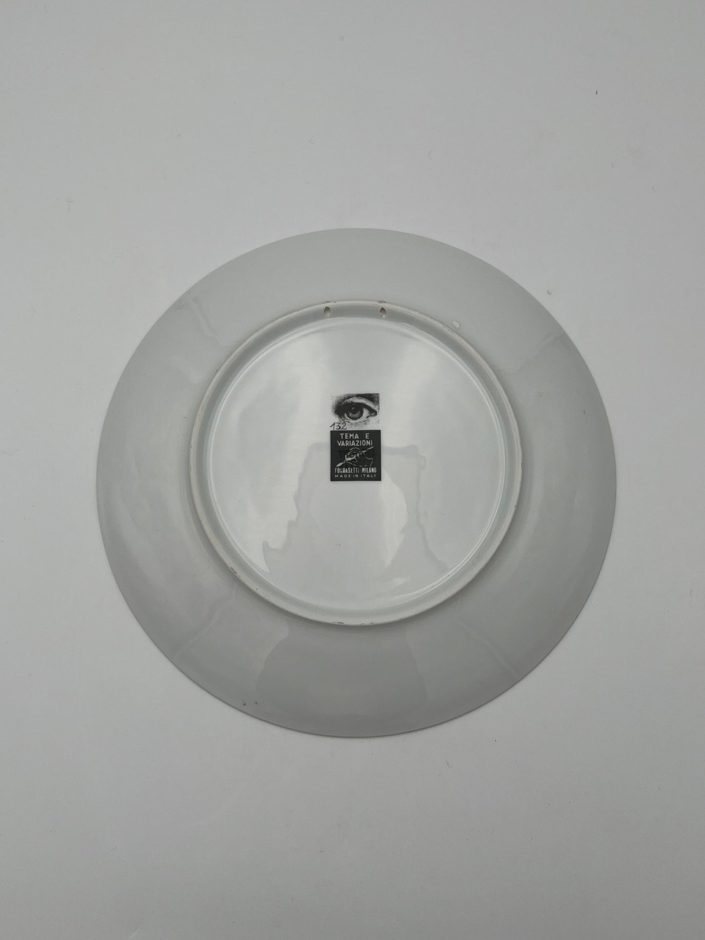 Assiette de décoration N°132, Fornasetti, Italie