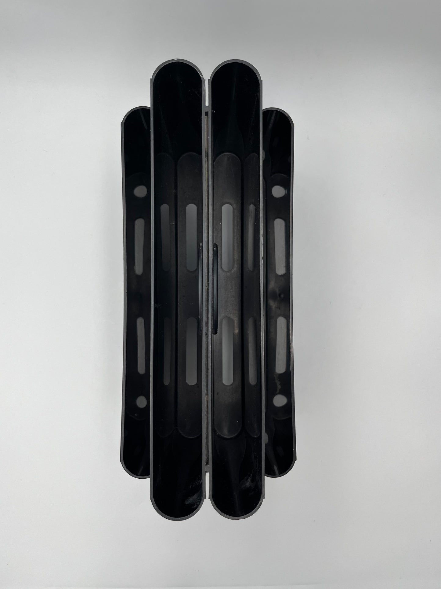 Porte-revues noir 4 compartiments, Kartell, Giotto Stoppino, 70s