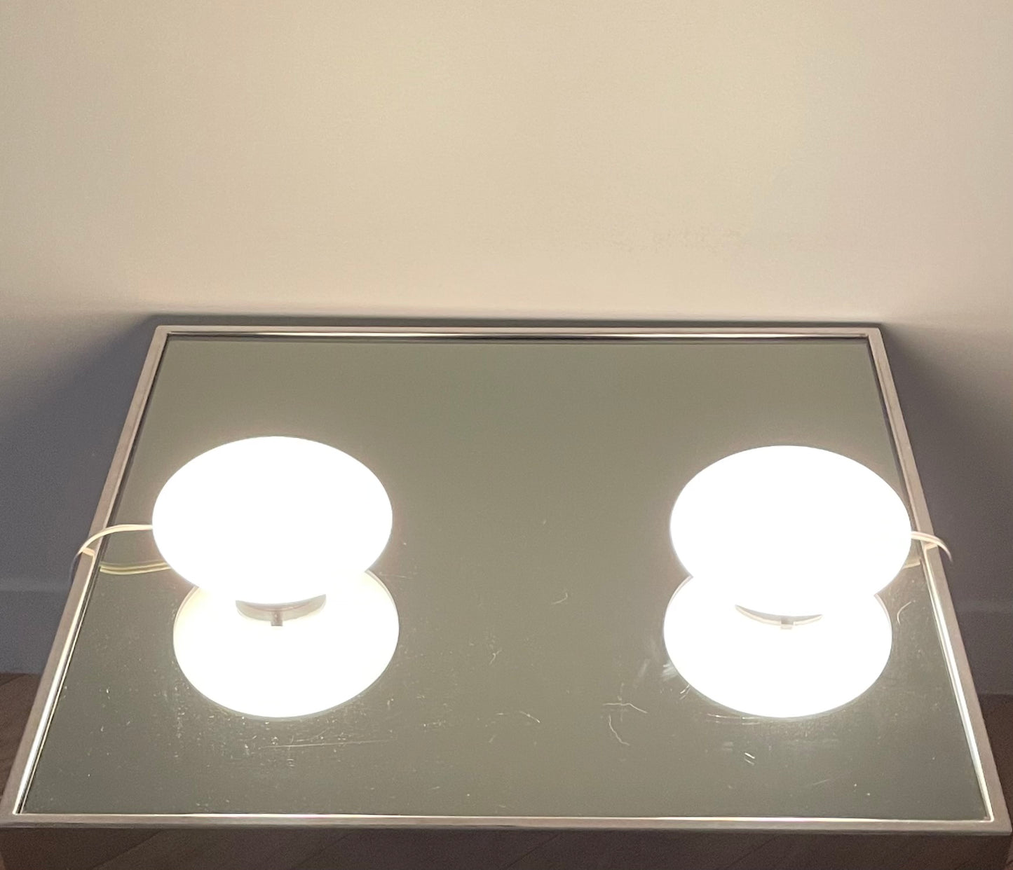 Paire de lampes à poser Galet, Joseph André Motte, Disderot, 60s