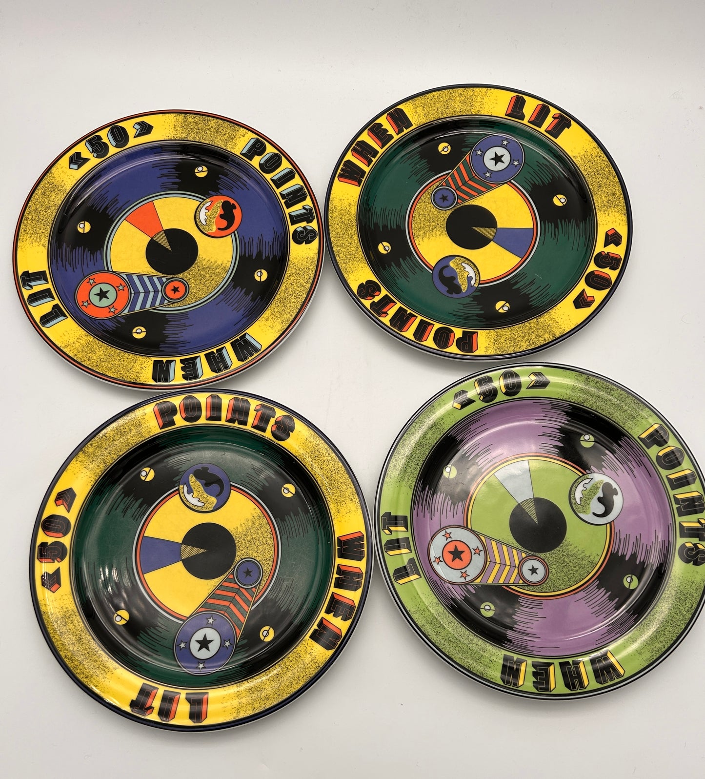 Assiettes plates multicolores "flipper" BOPLA Langenthal, 2000s