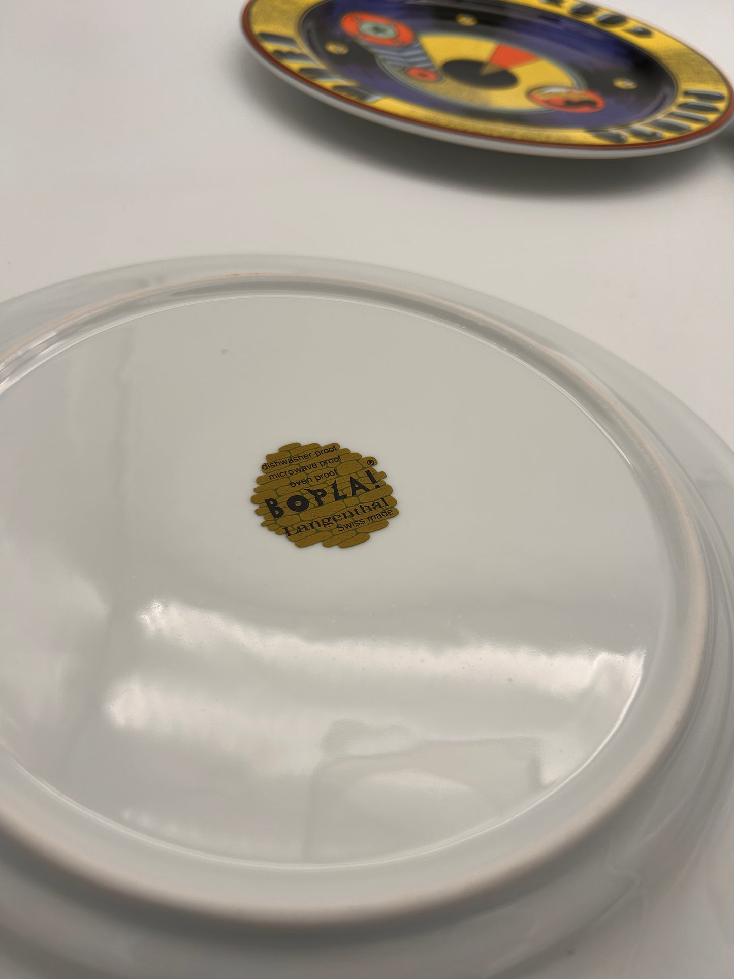 Assiettes plates BOPLA jaunes et bleues, "Flipper", Langenthal, 2000s