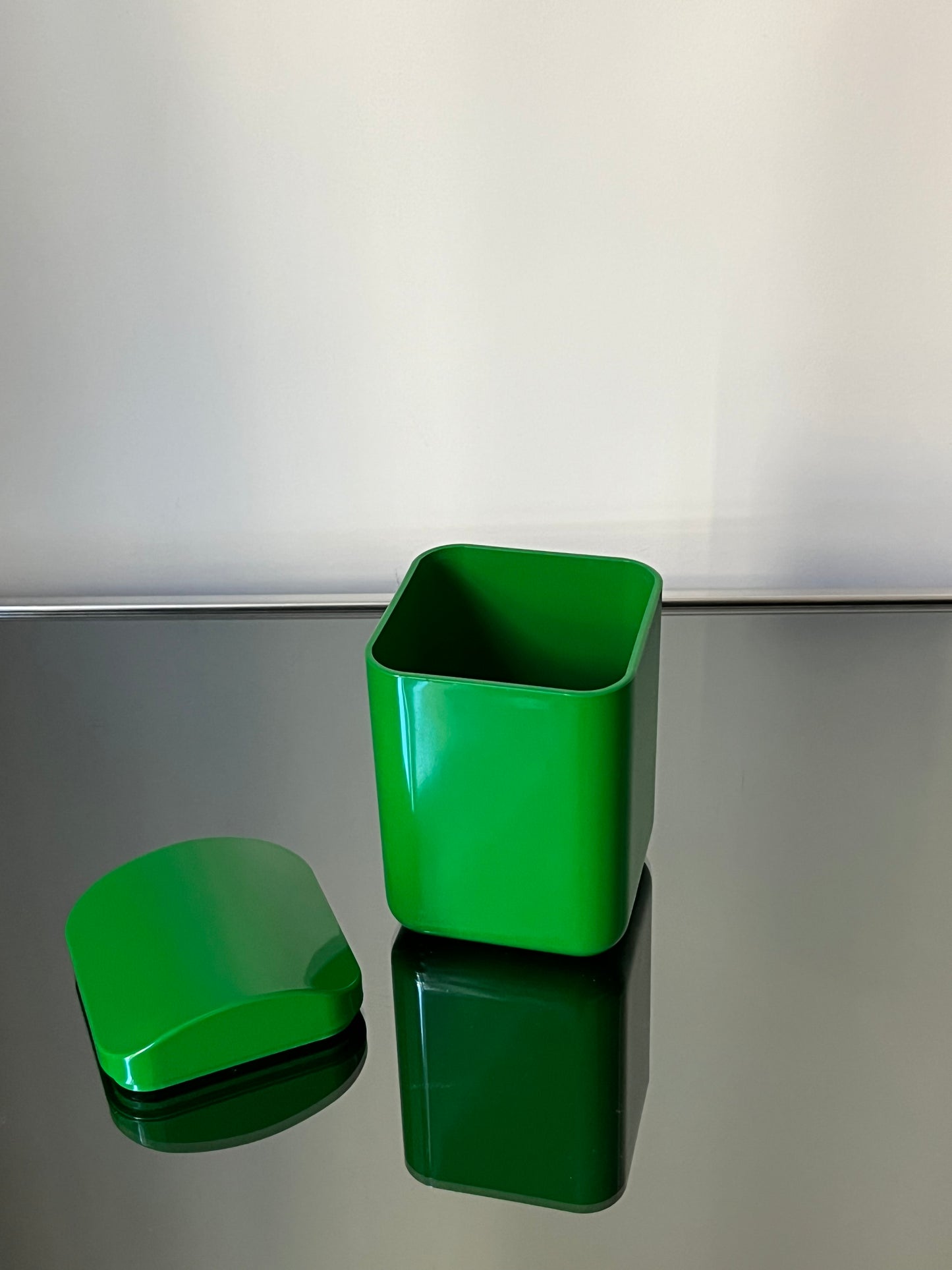 Boîte de rangement verte par Makio Hasuike, Gedy, Italy, 70s