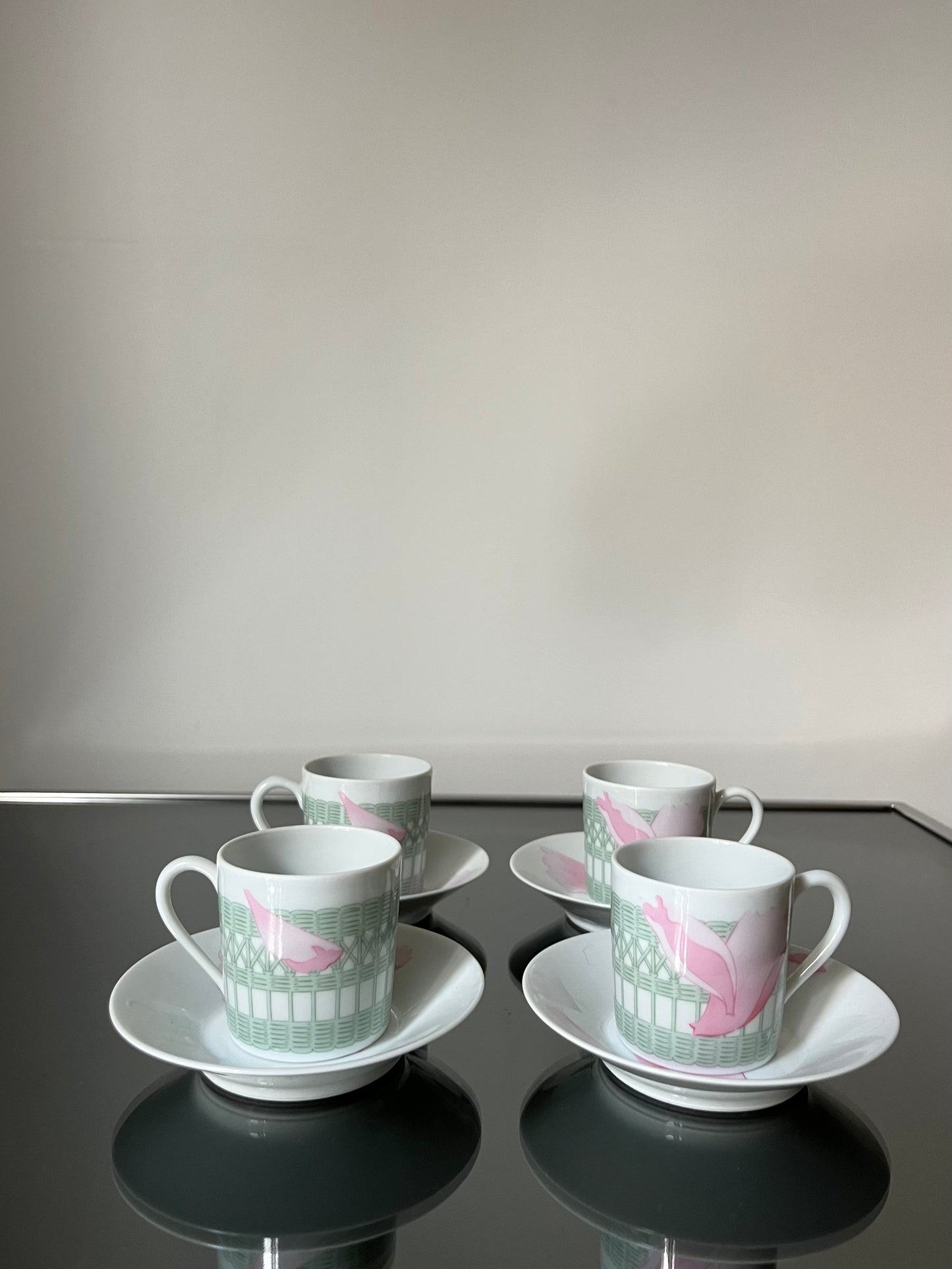 Set tasses à café en porcelaine Hermès "Les Pivoines", France, 80s