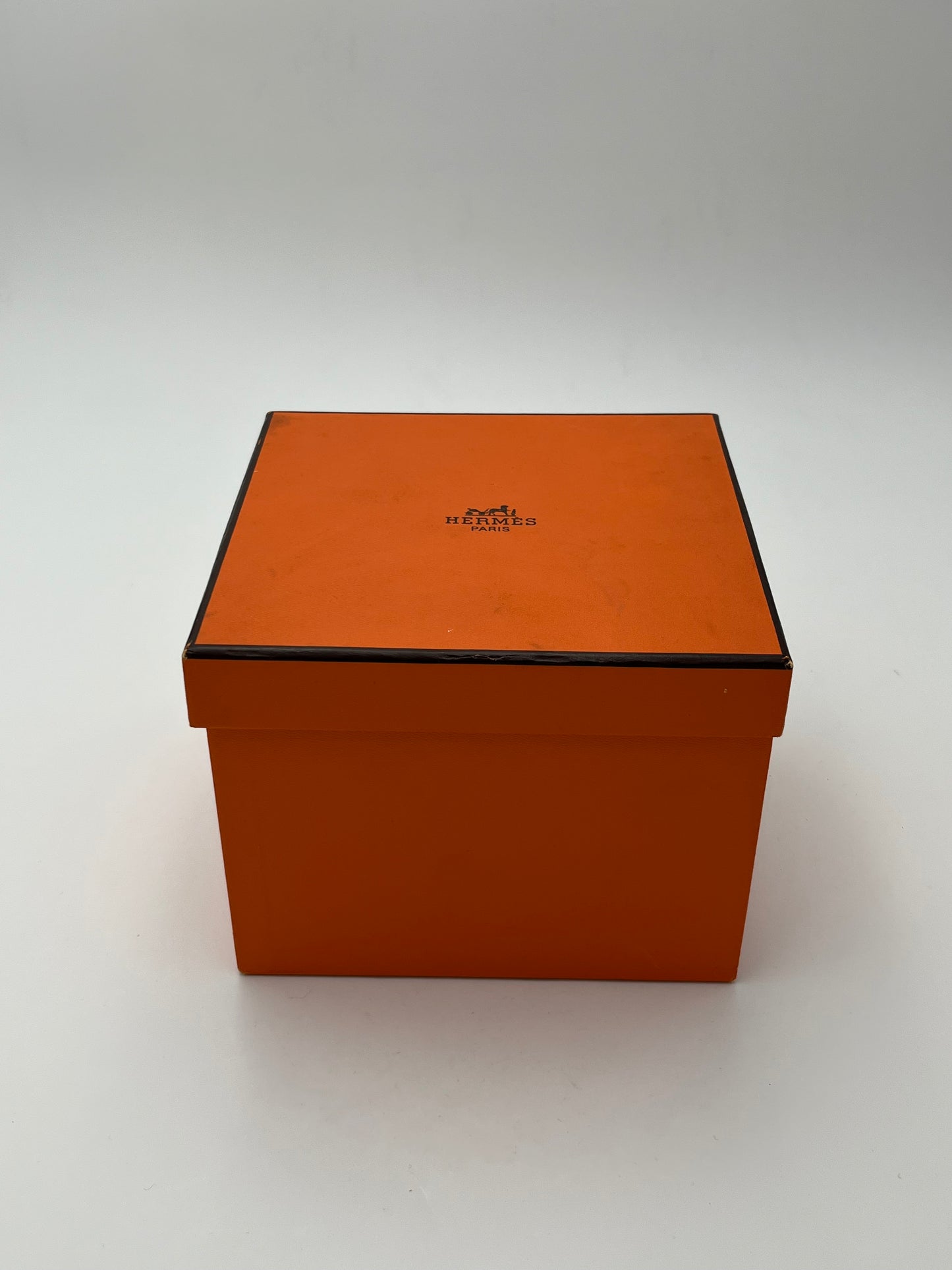 Sucrier Hermès 'Chaîne d'Ancre' bleue Hermès, France