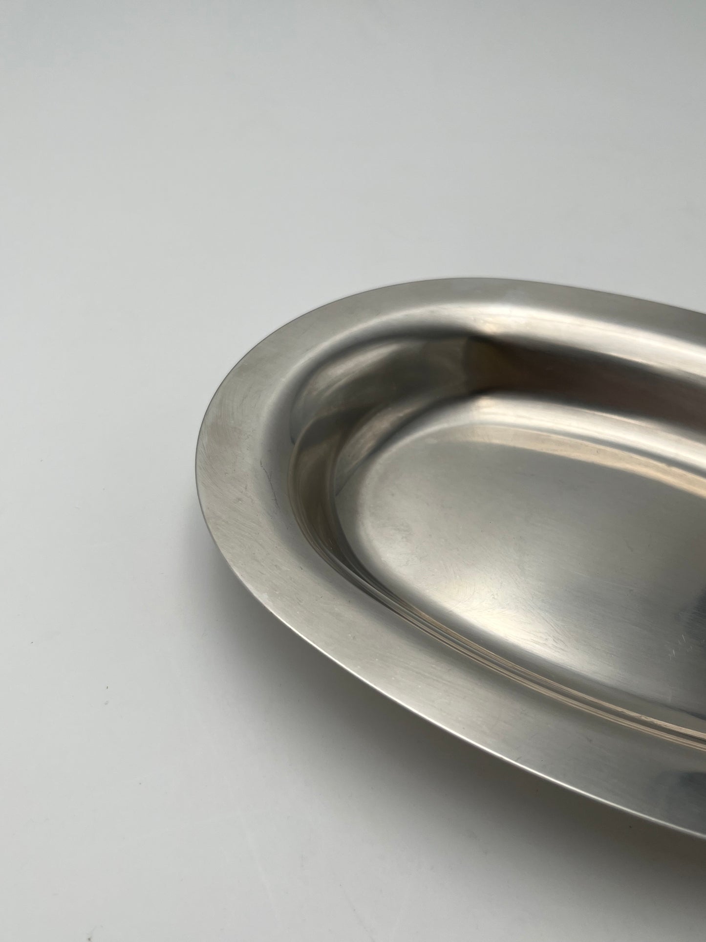 Plateau de service Alessi, J.Morrison, Italie, 2005