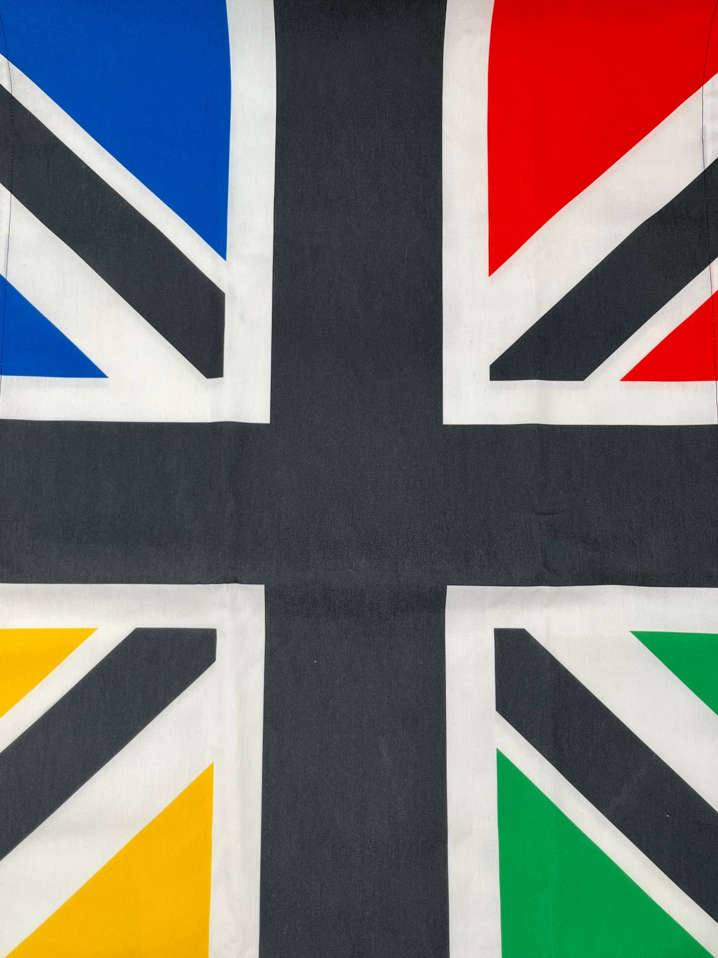 Chemin de table union jack JC de Castelbajac et Garnier-Thiebaut, 2009