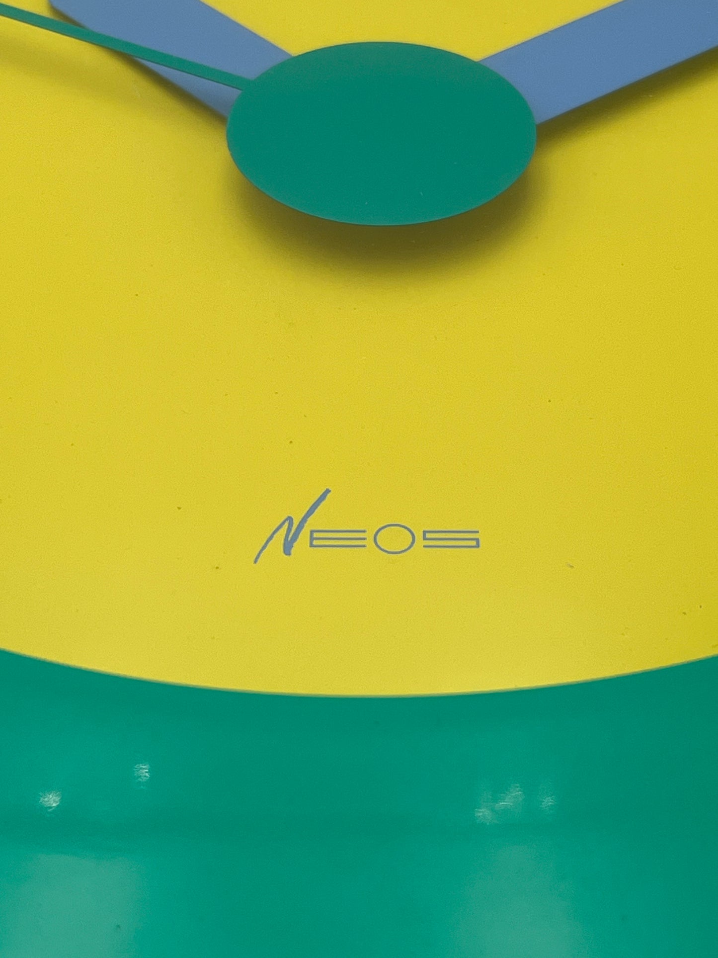 Horloge Neos postmoderne, Sowden-du Pasquier, Italie, 80s