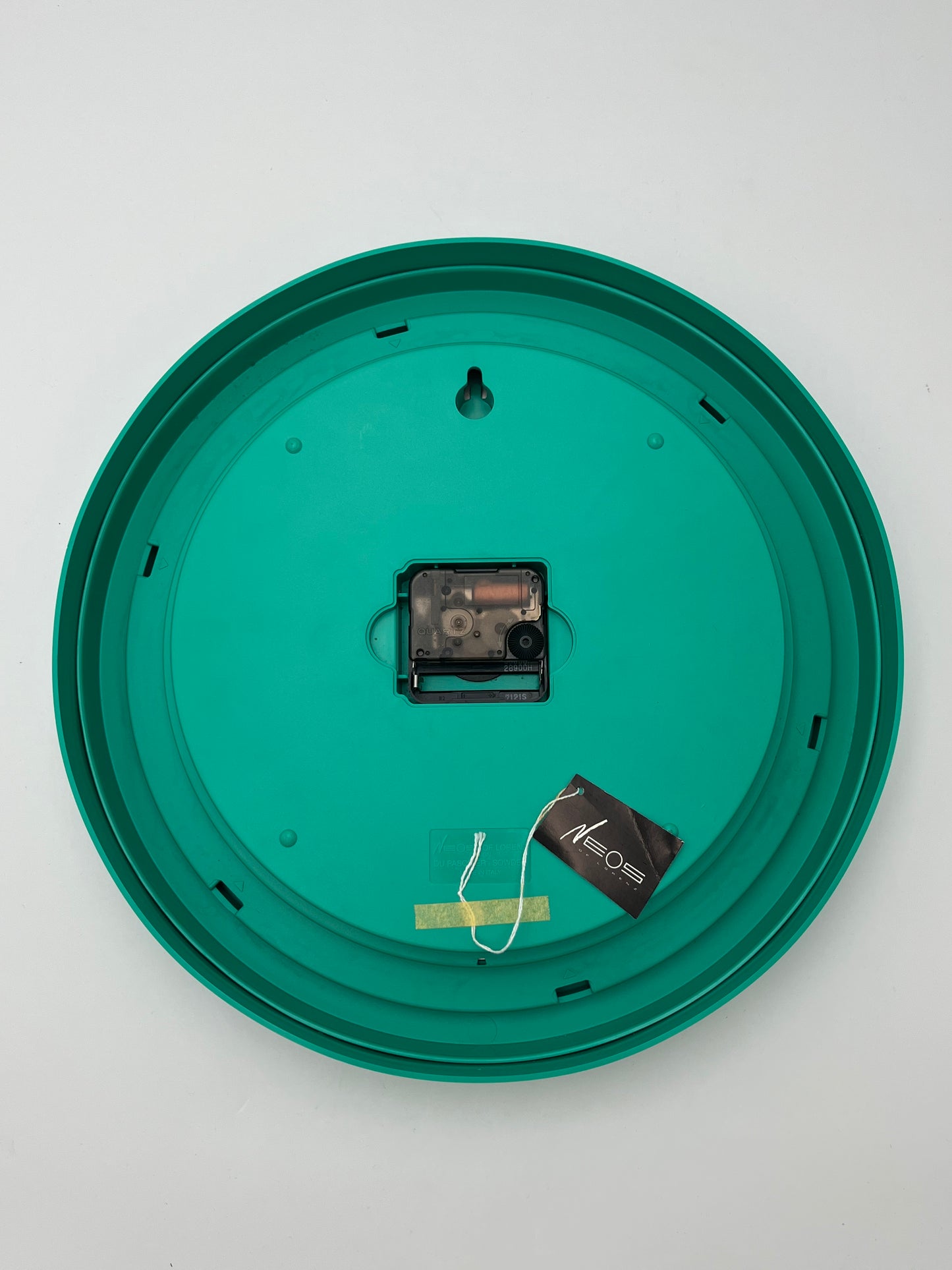 Horloge Neos postmoderne, Sowden-du Pasquier, Italie, 80s