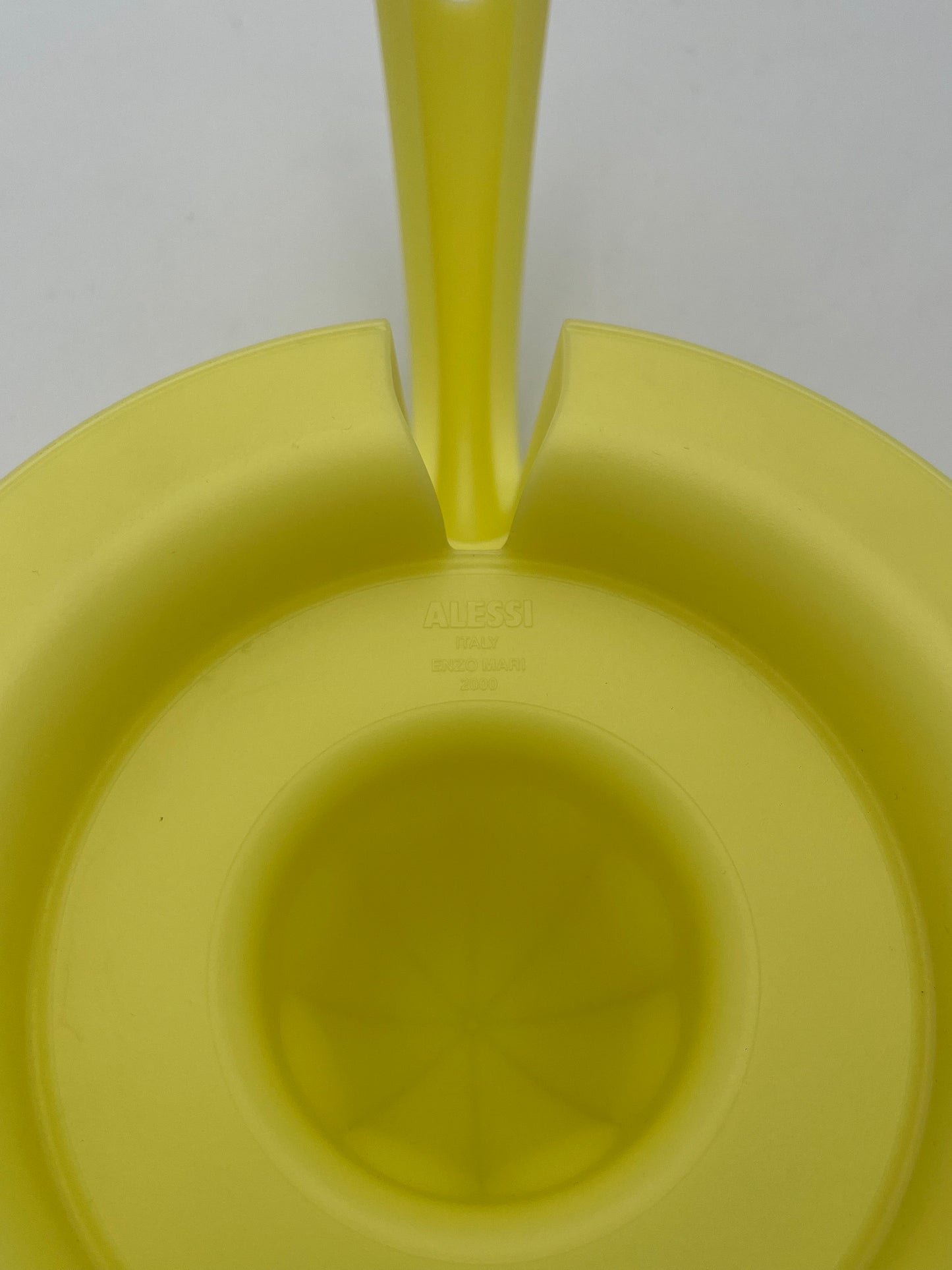 Presse-Agrumes TITANIC , Alessi, Enzo Mari, Italie, 1997