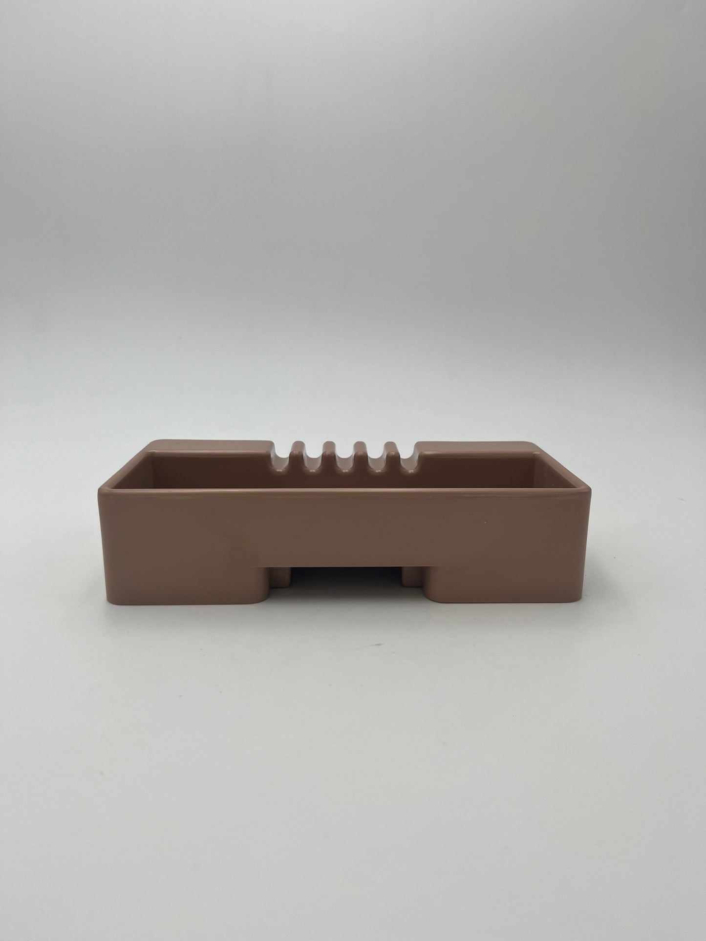 Cendrier taupe Sistema45 Olivetti Synthesis, Ettore Sottsass, 1971