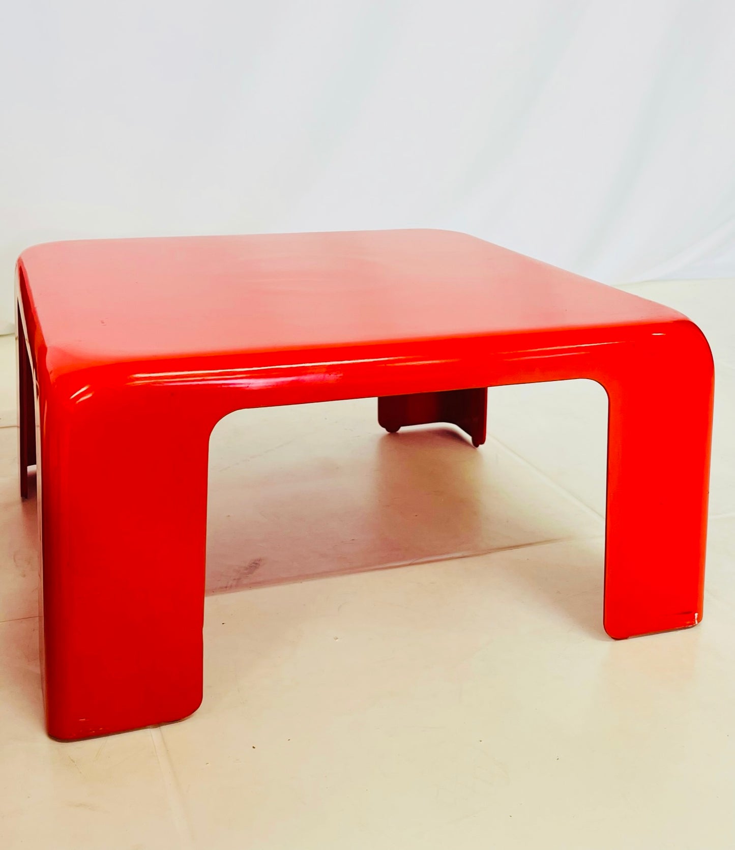 Trois tables basses, Mario Bellini, C&BItalia, 70s