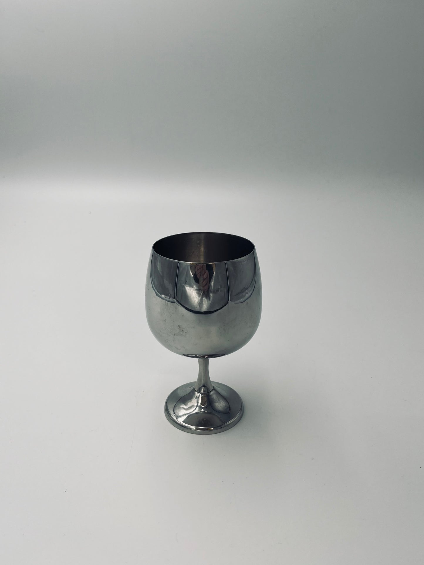 Verres à pied en acier, AMC Art design, Italie, 70s