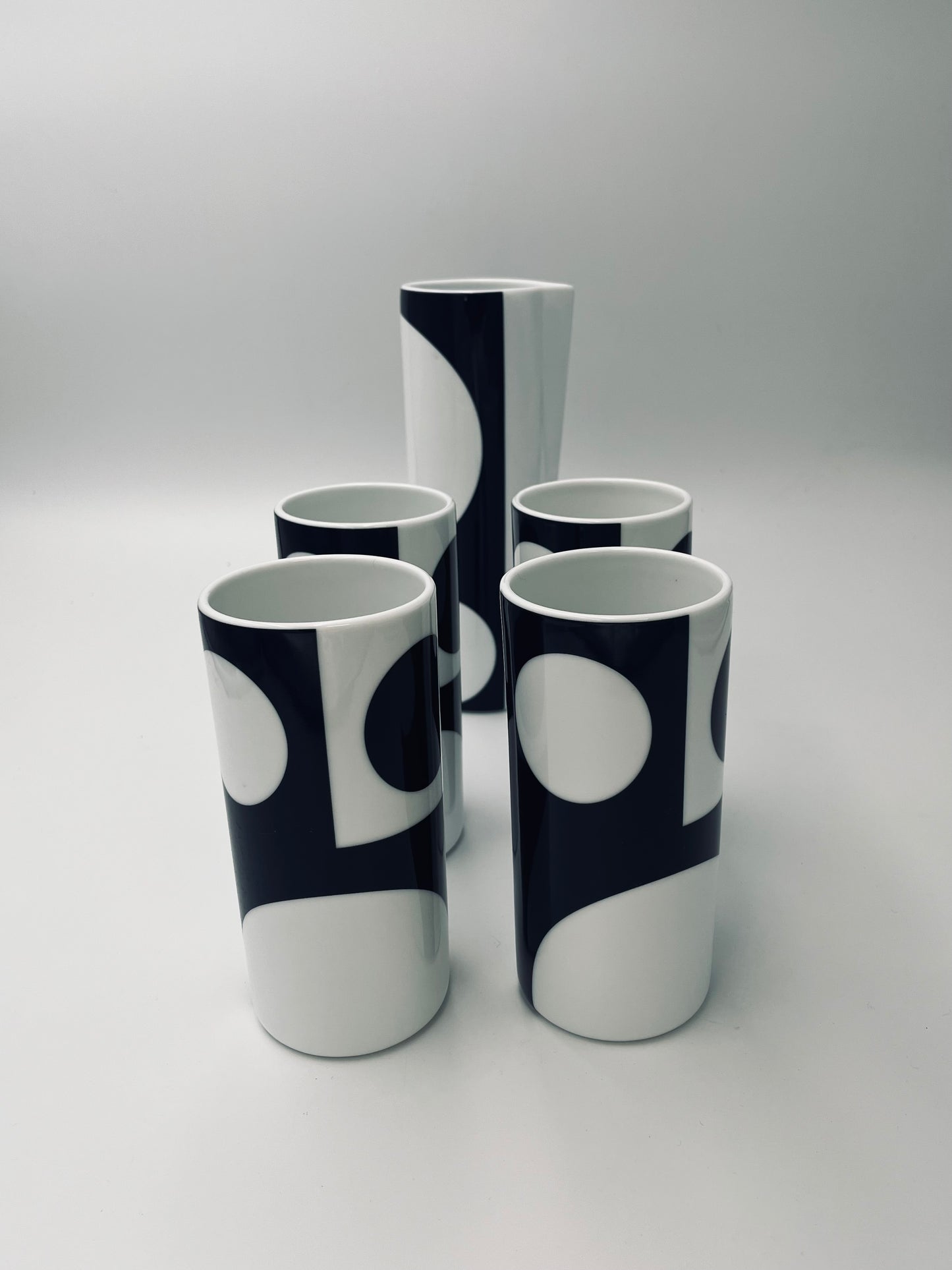 Ensemble de Mugs Verner Panton, Menu, Danemark