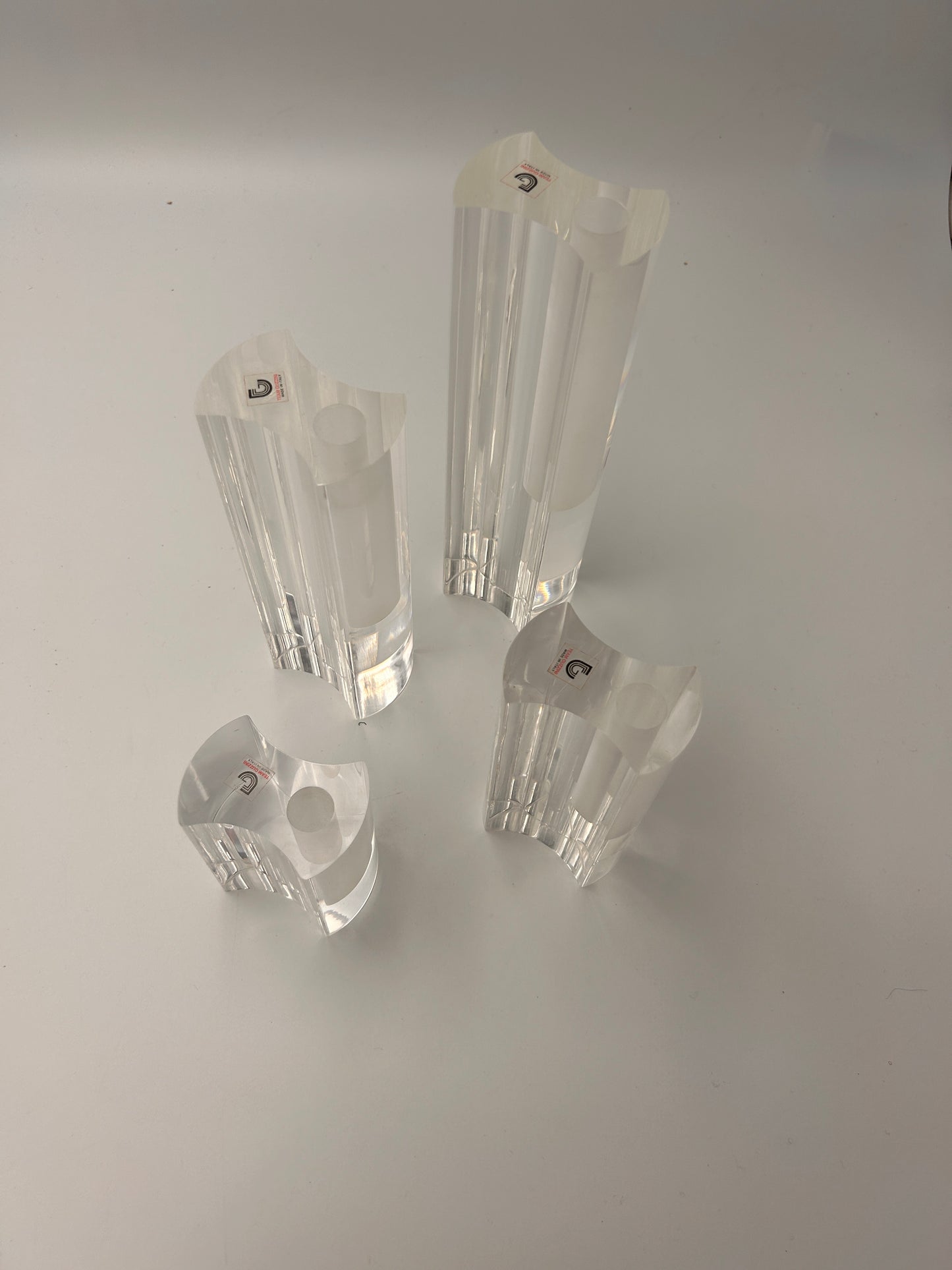 Ensemble de Soliflores en plexiglass, Luigi Massoni, Guzzini, 70s