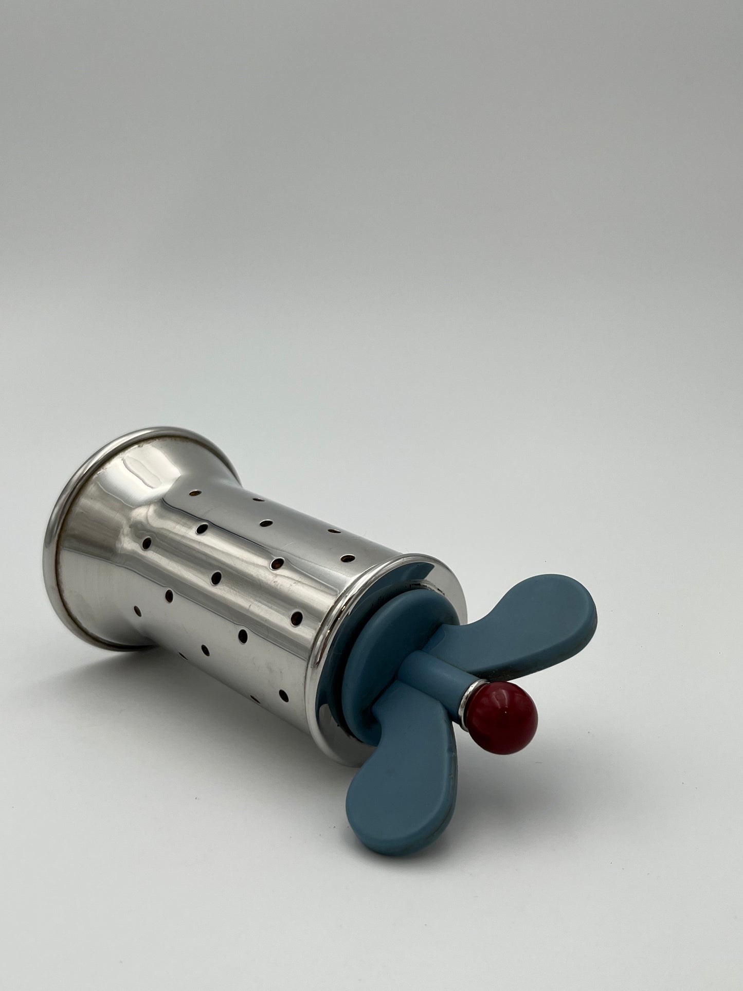 Salière et Poivrière, Alessi, Michael Graves, France, 90s