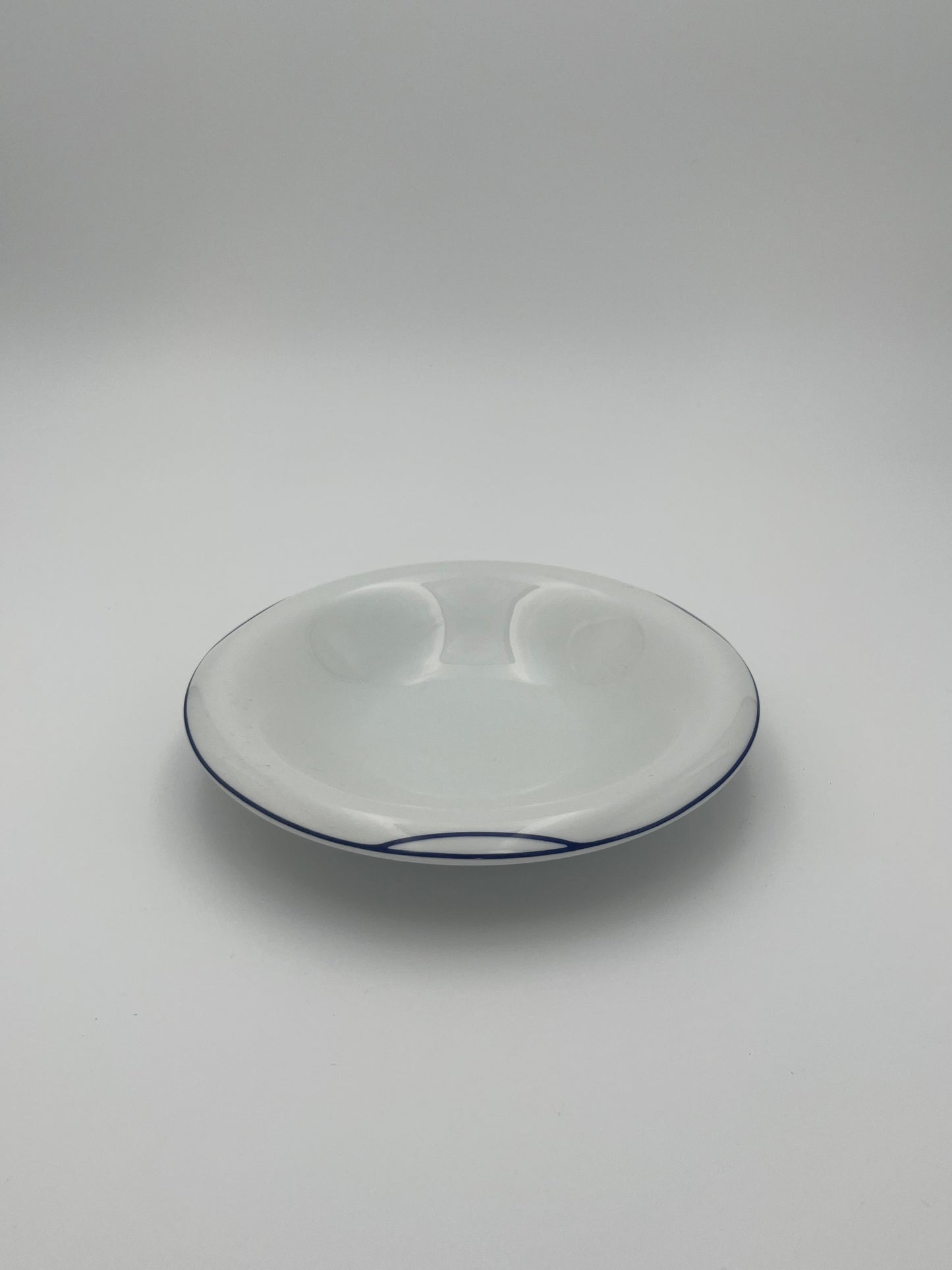 Assiettes Tendentse Alessi, Guido Venturini, Italy, 2002