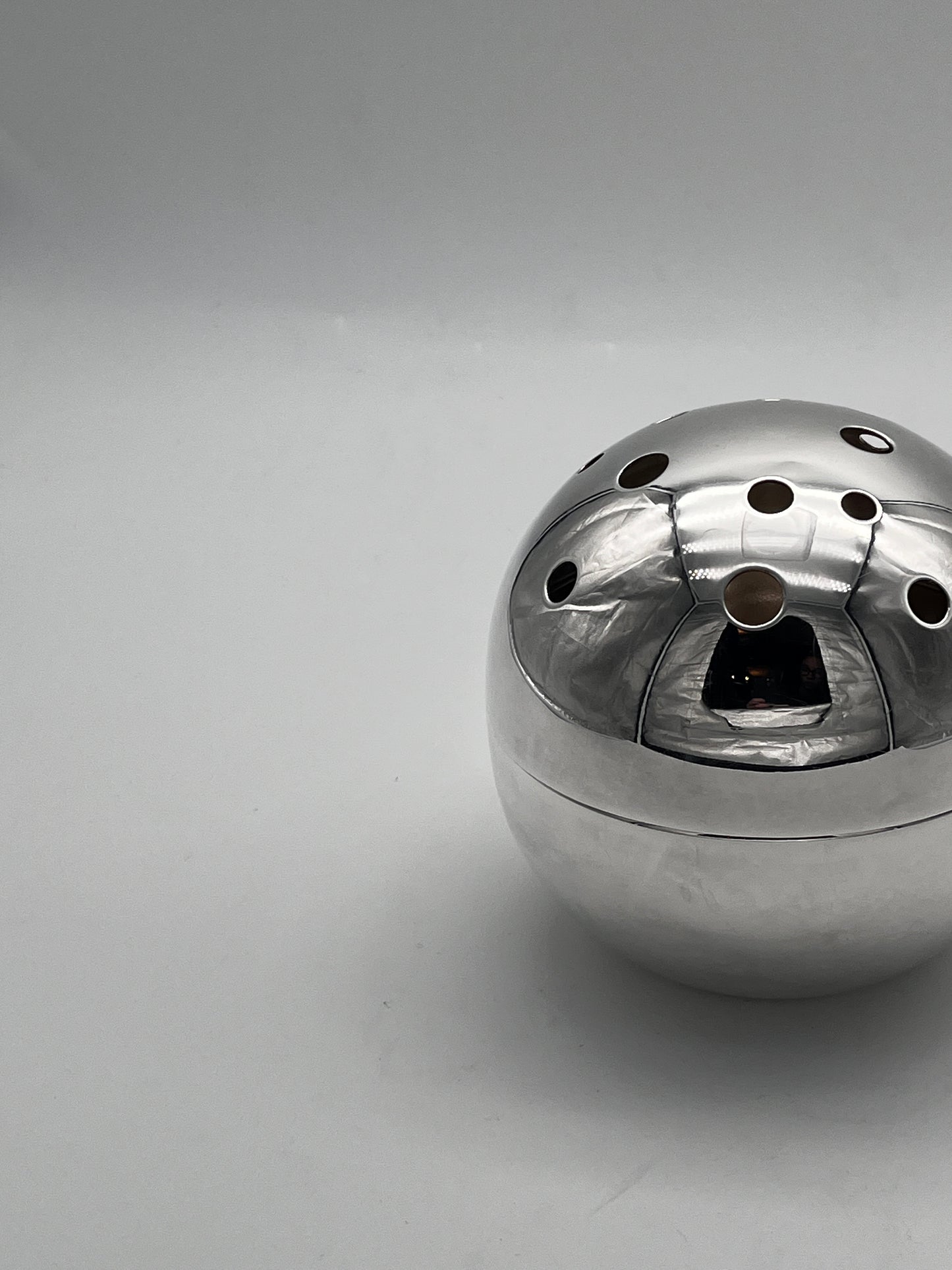 Vase Soliflore boule "Mars", Gio Ponti, Christofle, 60s