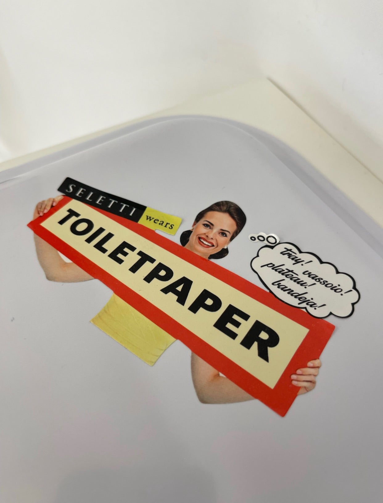 Plateau mélamine rose, Toiletpaper, Seletti, Italie, 2000s