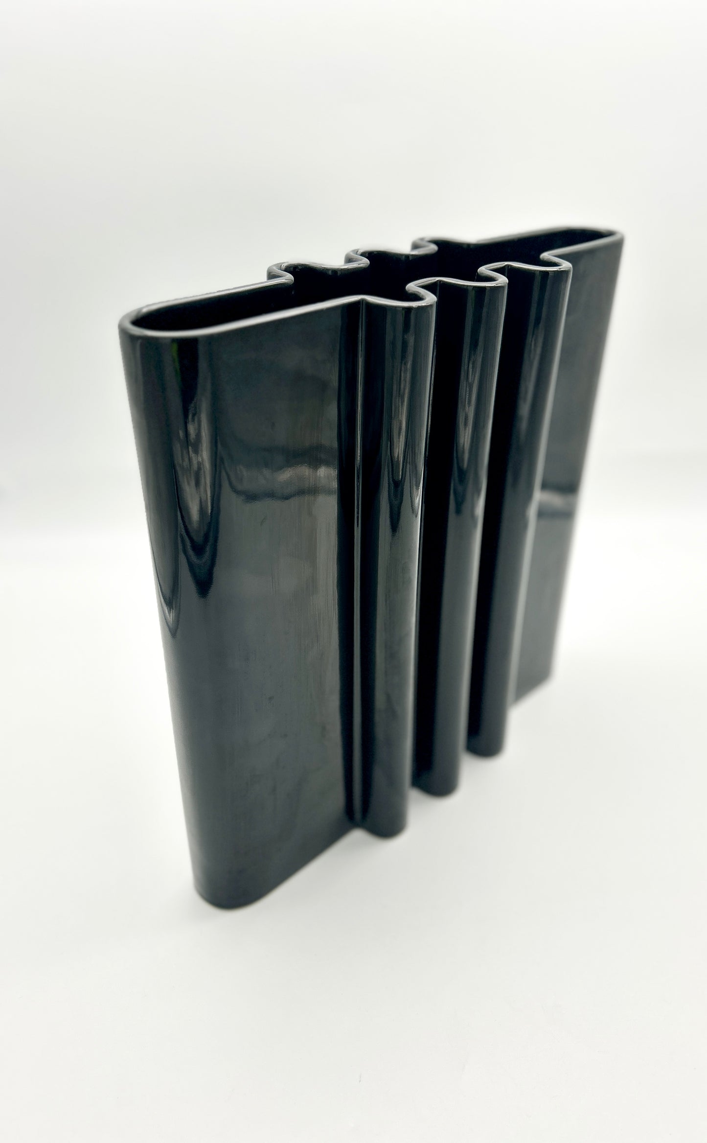 Vase céramique noir, Bocatto, Gigante, Zambusi Architetti pour Sicart, 1970s