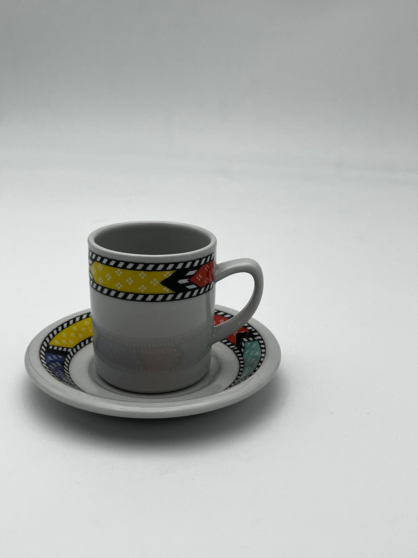 Ensemble en céramique graphique memphis, 'Idea' Mancioli, 80s