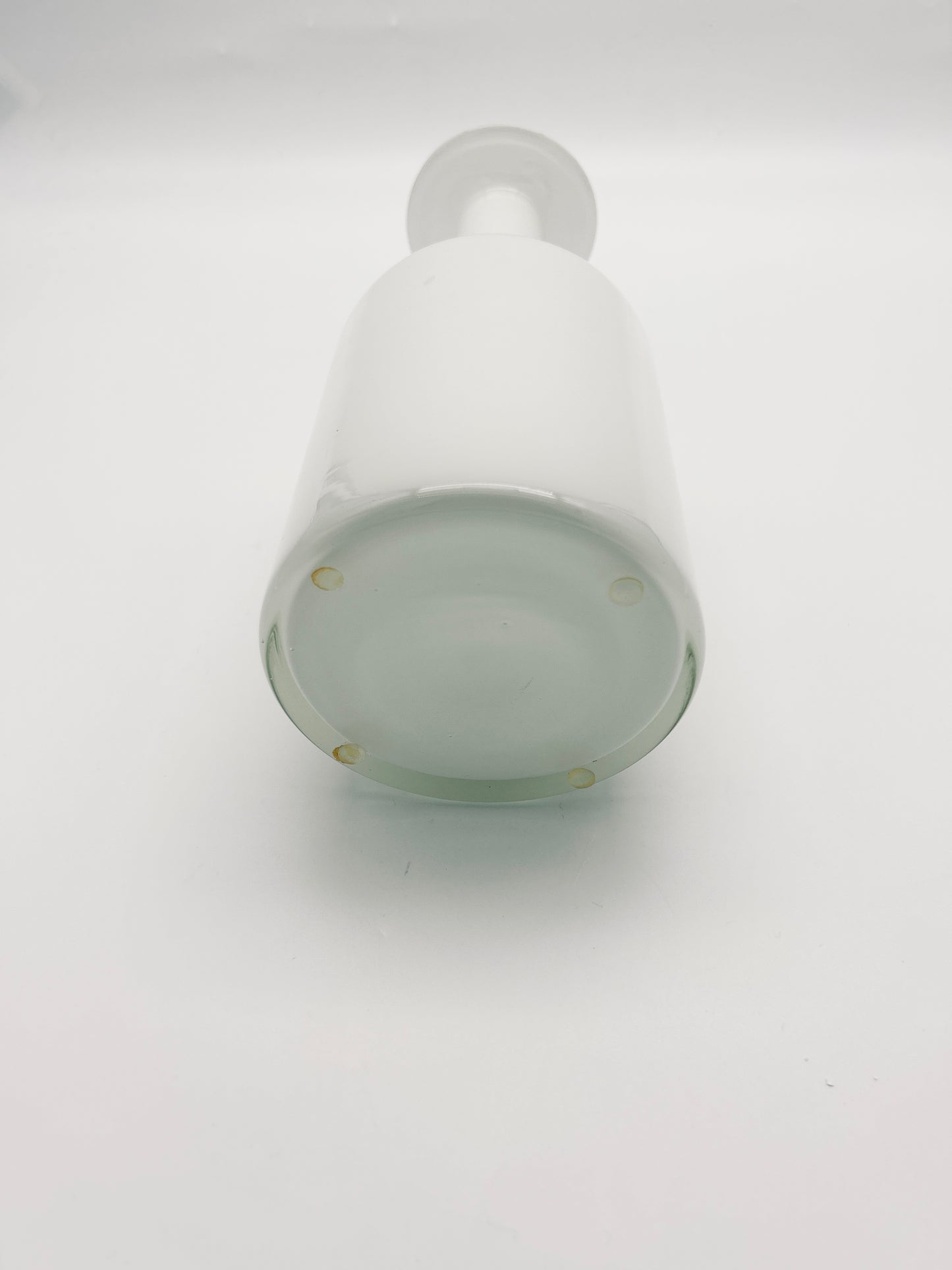 Vase en verre blanc par Otto Brauer, pour Holmegaard, 60s