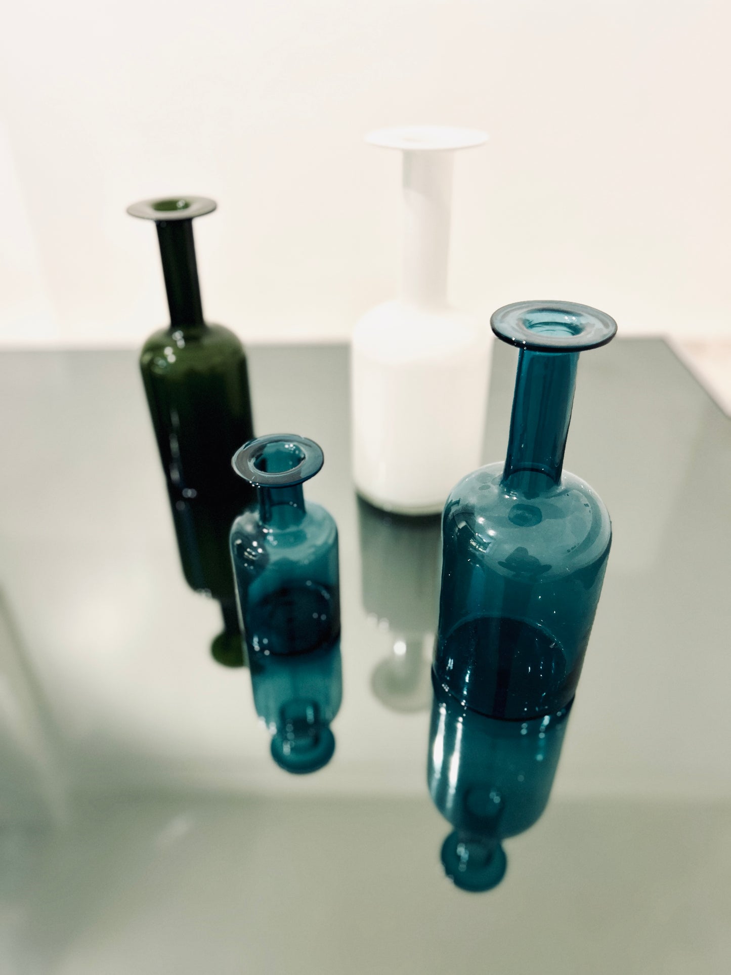 Vase en verre blanc par Otto Brauer, pour Holmegaard, 60s