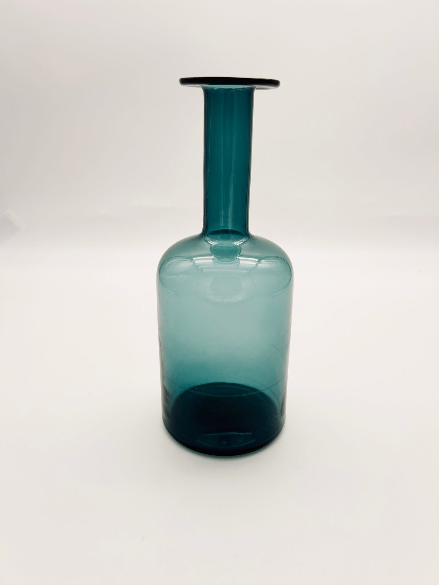 Vase en verre bleu, Otto Brauer, Holmegaard, 60s