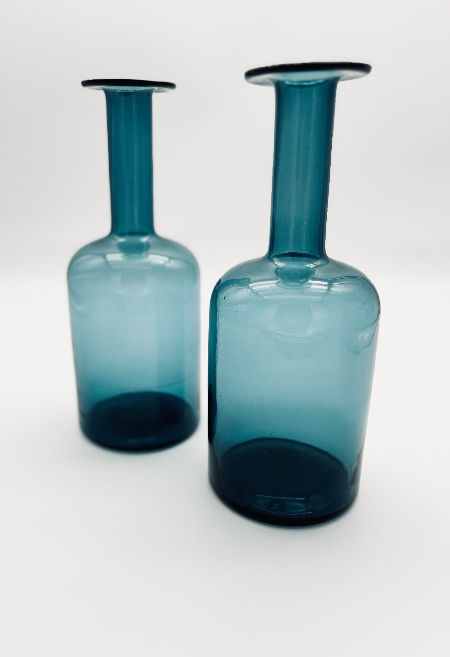 Vase en verre bleu, Otto Brauer, Holmegaard, 60s