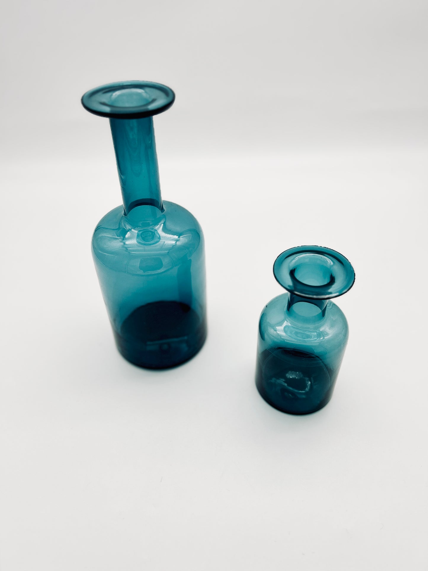 Vase petit modèle, verre bleu, Otto Brauer, Holmegaard, 60s
